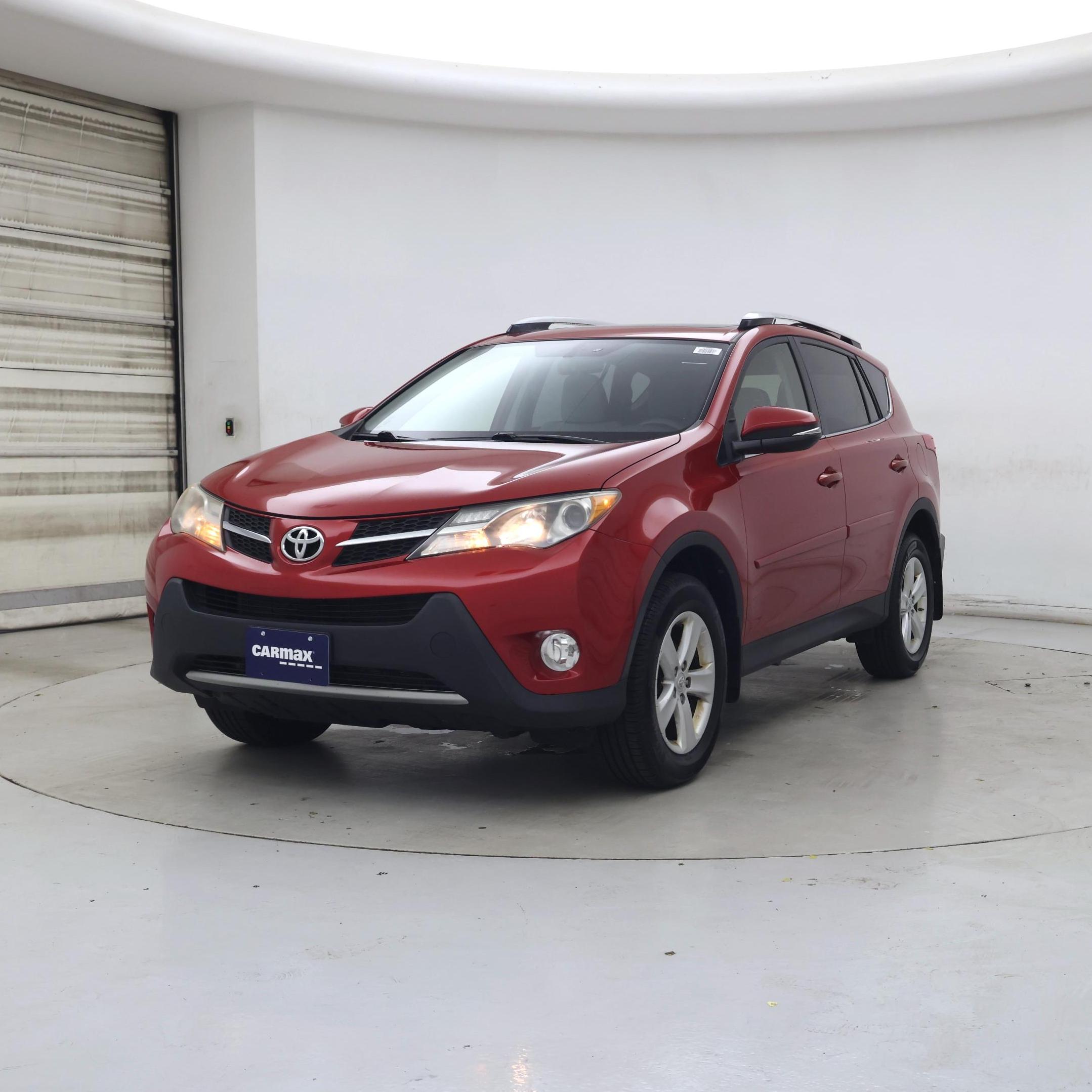 Thumbnail: 2014 Toyota RAV4 - 4