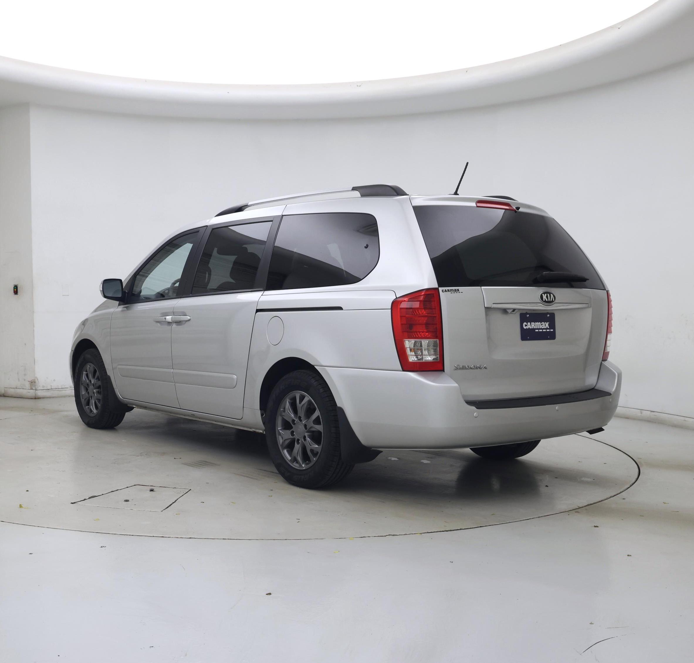 Thumbnail: 2014 Kia Sedona - 2