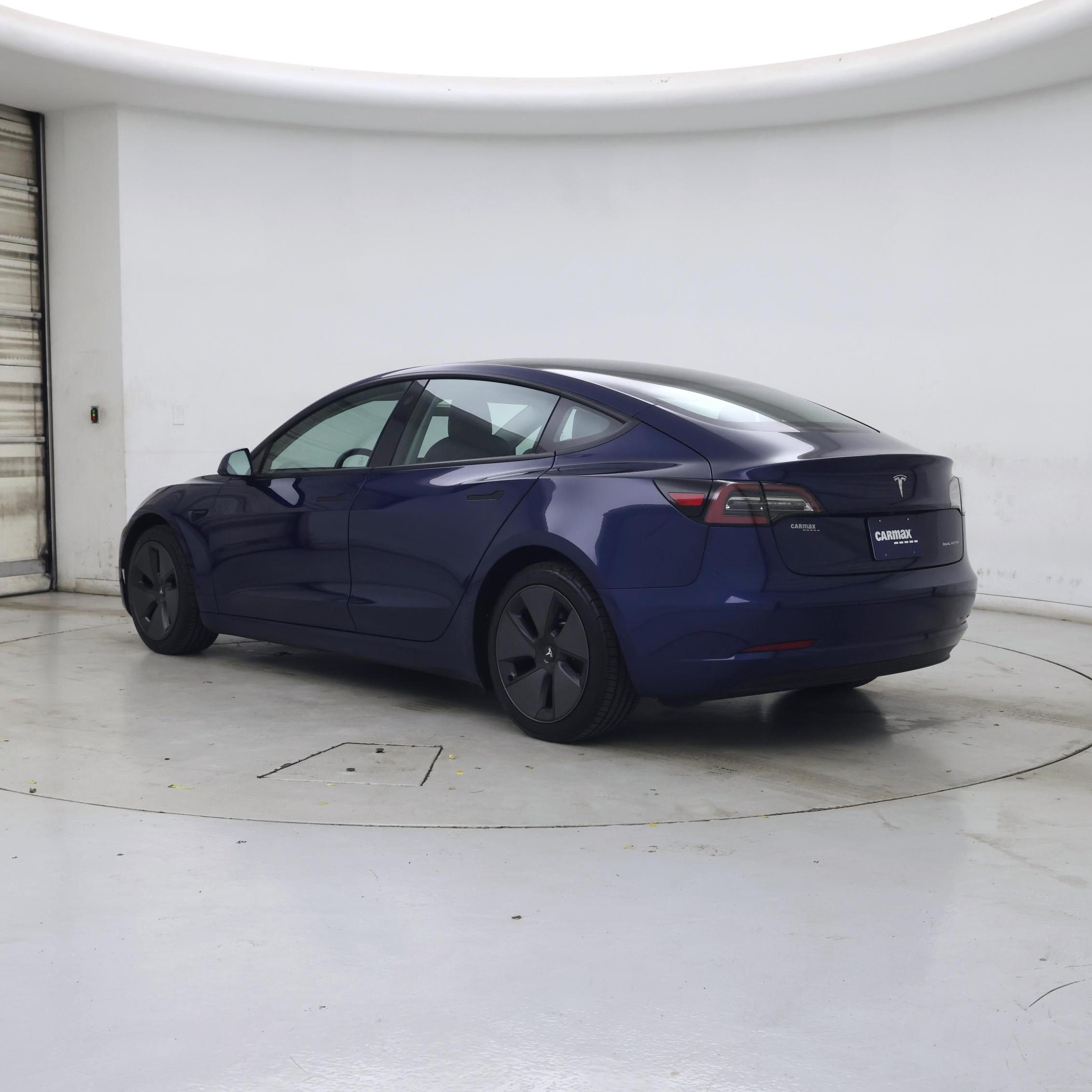 Thumbnail: 2021 Tesla Model 3 - 2