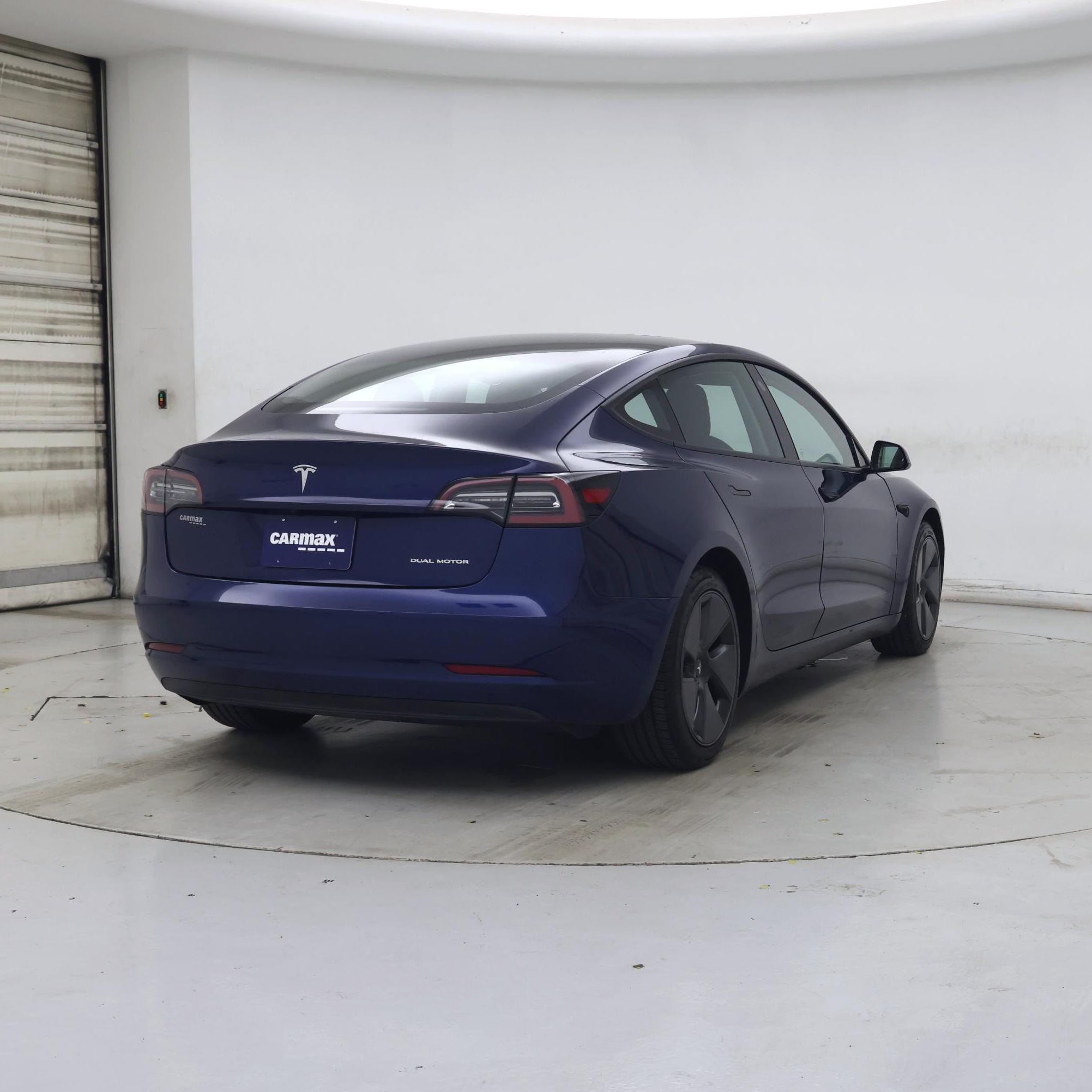 Thumbnail: 2021 Tesla Model 3 - 8