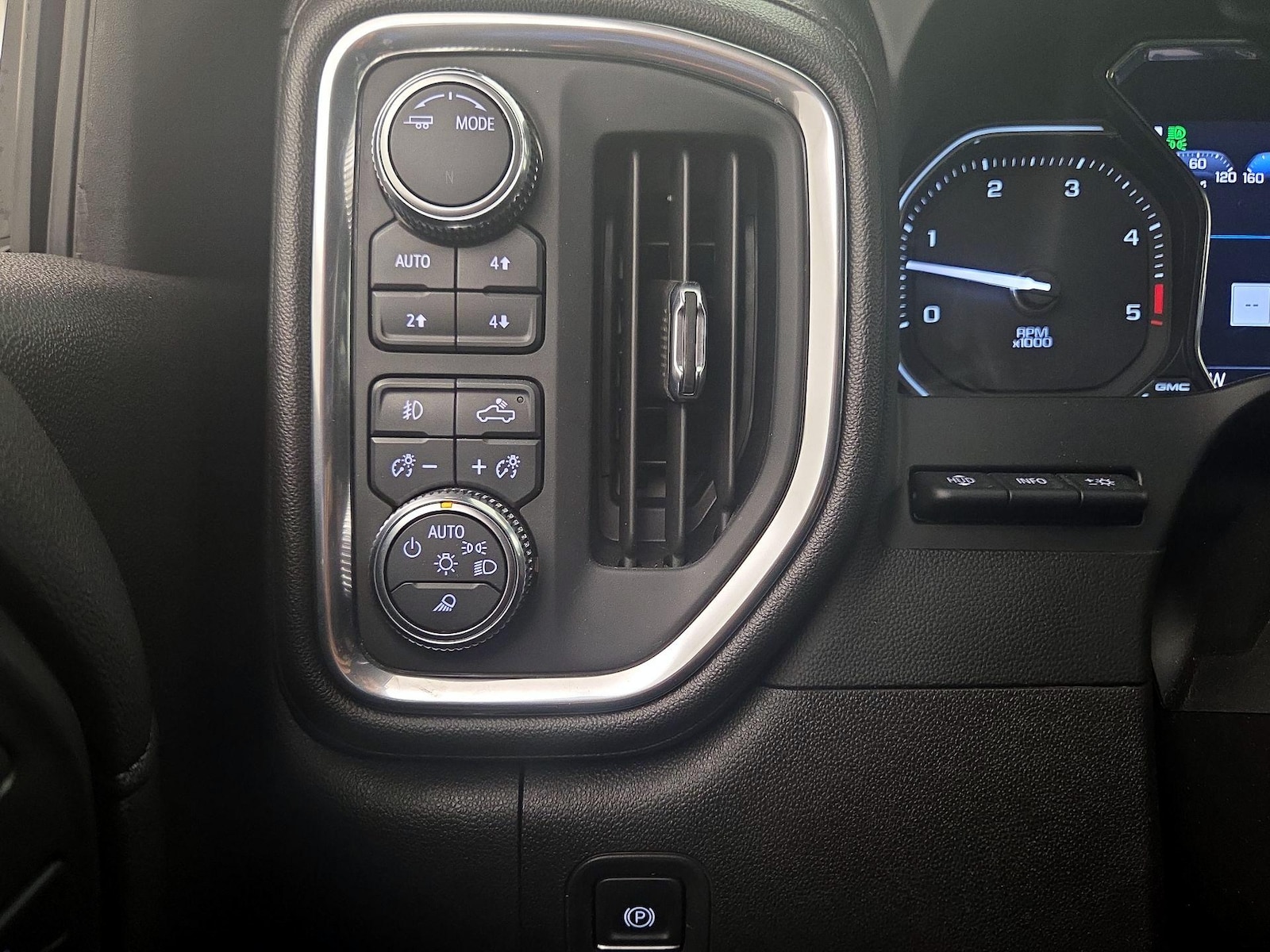 2022 GMC Sierra 3500 Denali HD Denali - Photo 14