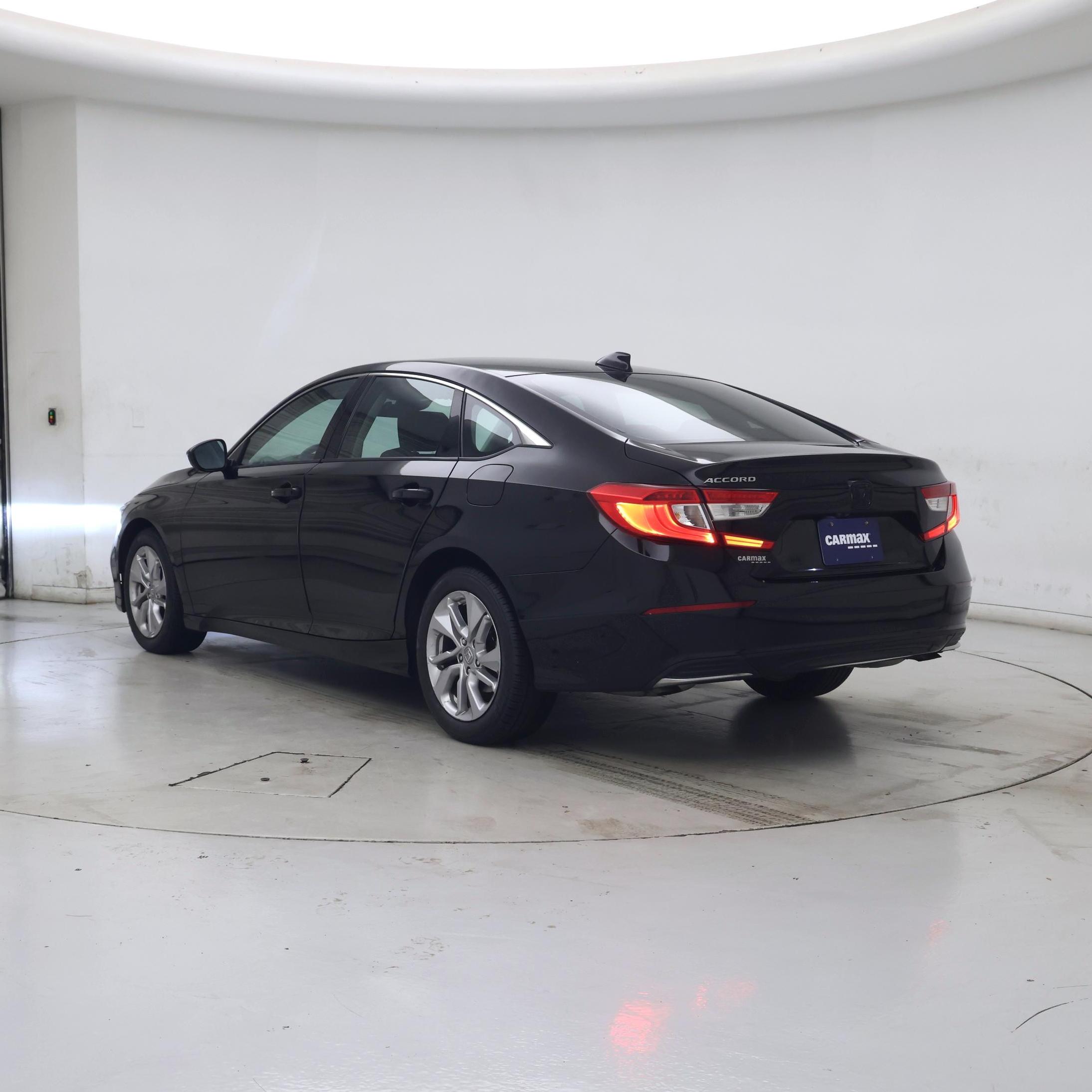 Thumbnail: 2018 Honda Accord - 2
