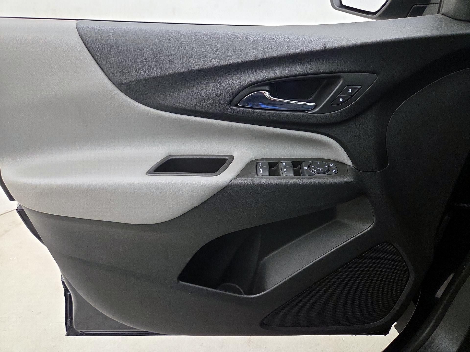 Thumbnail: 2020 Chevrolet Equinox - 12