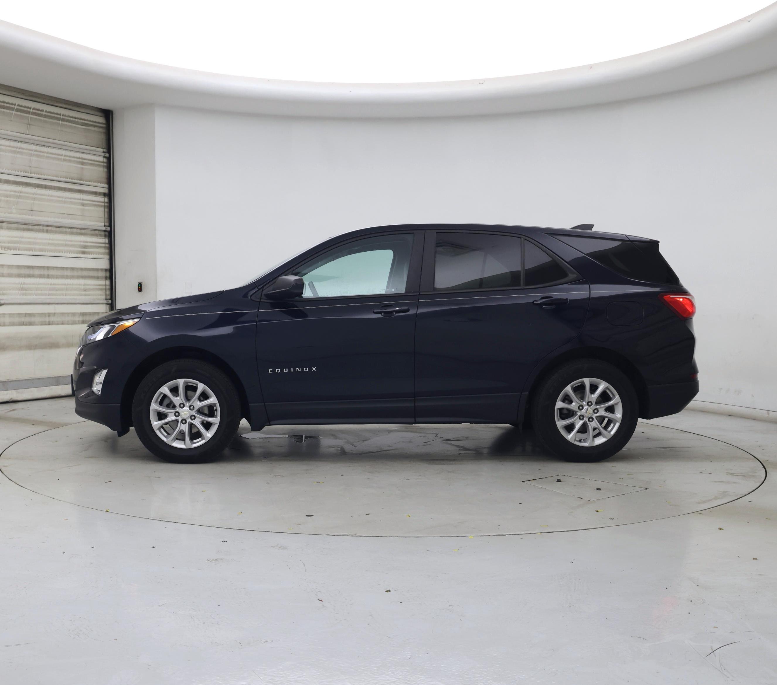 Thumbnail: 2020 Chevrolet Equinox - 3