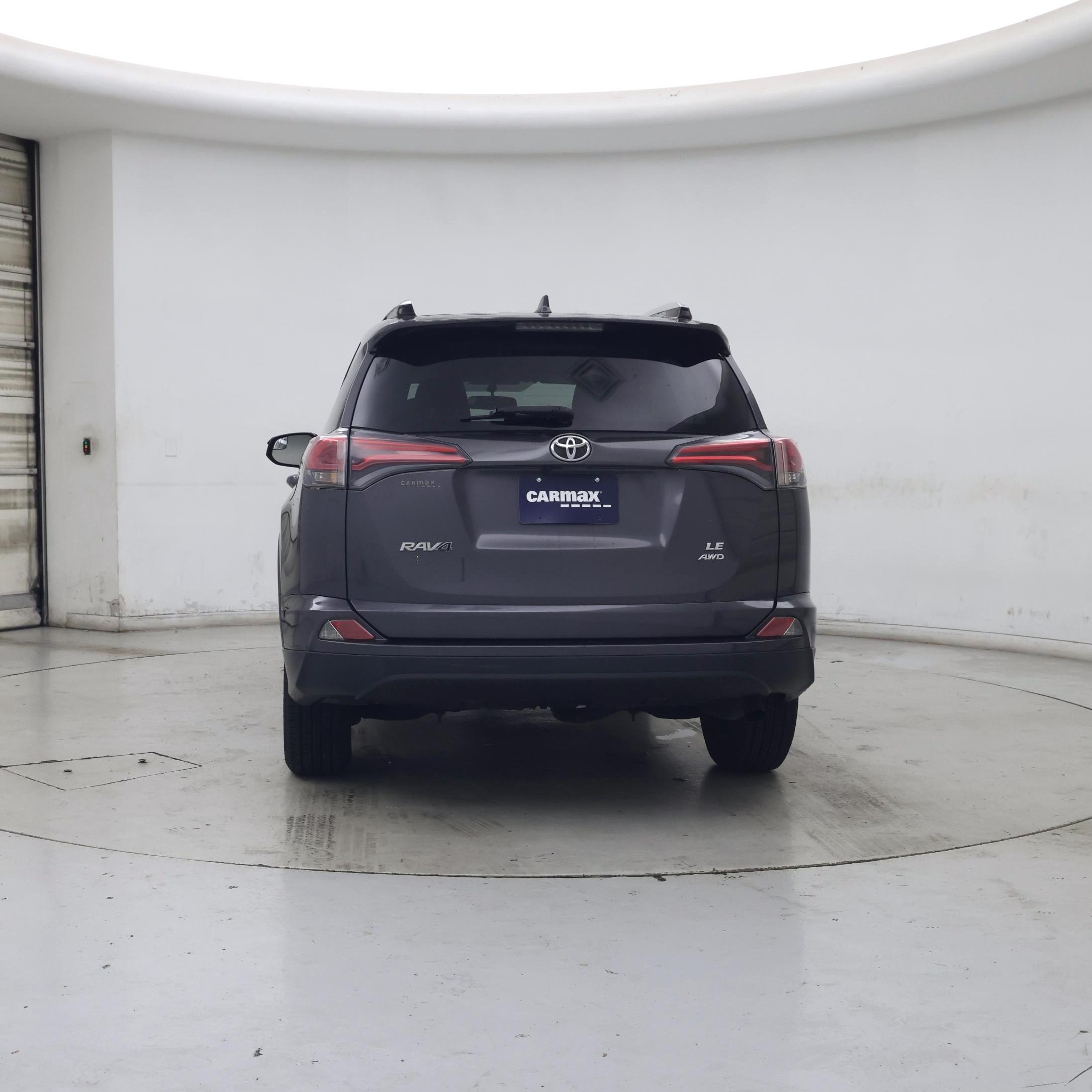 Thumbnail: 2016 Toyota RAV4 - 6