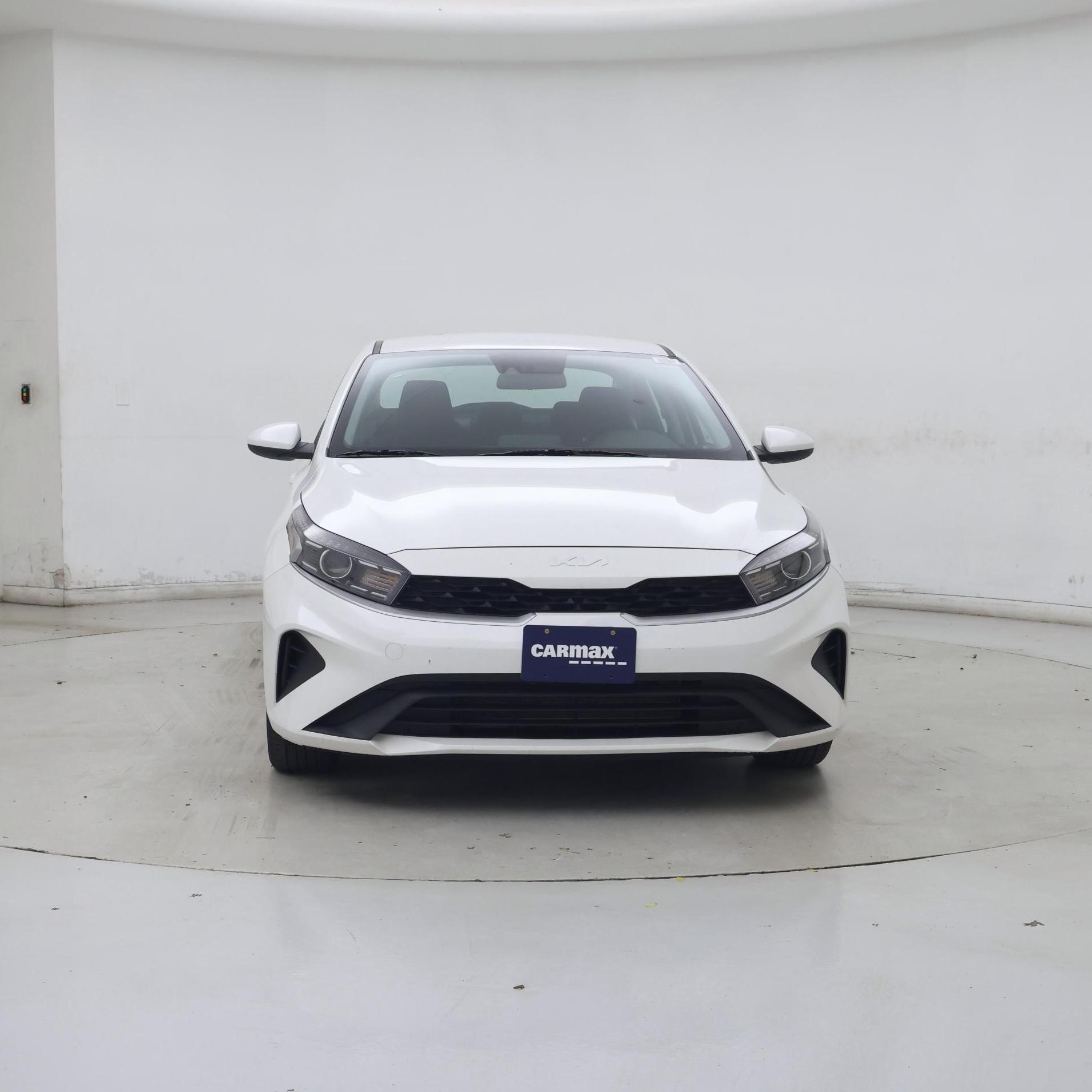 Thumbnail: 2022 Kia Forte - 5
