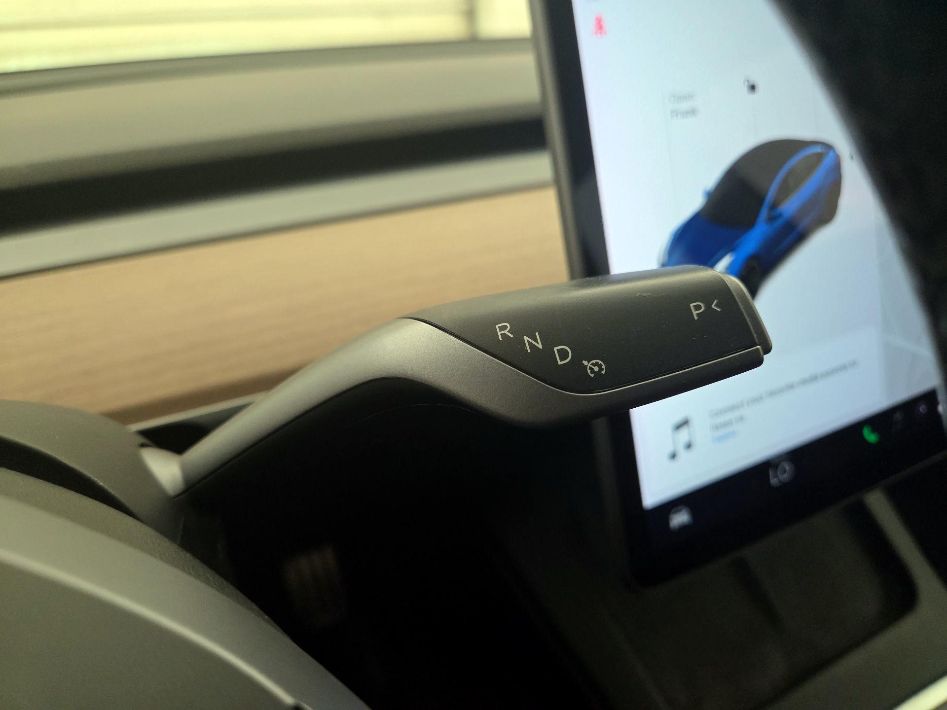 Thumbnail: 2021 Tesla Model 3 - 17