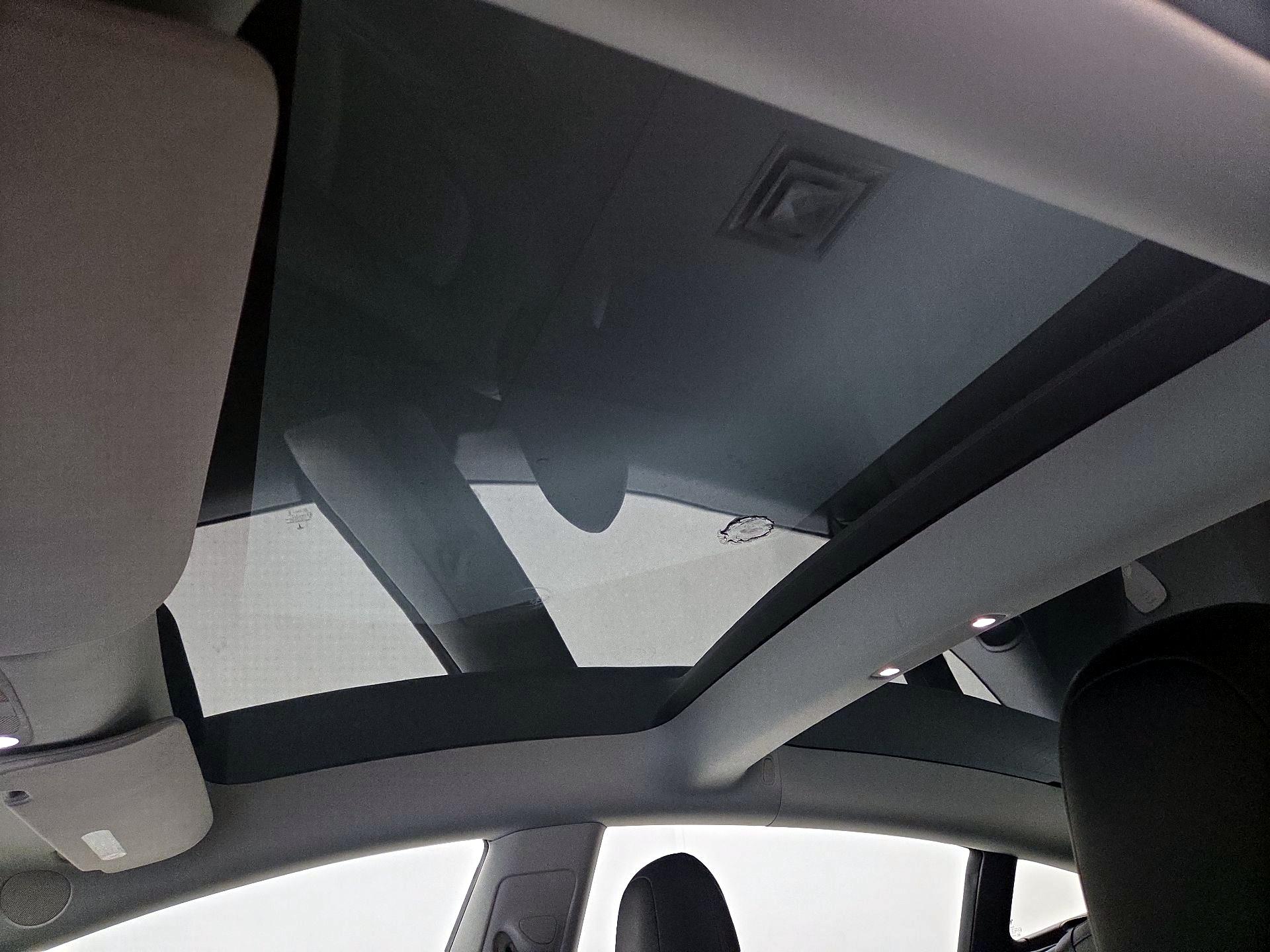 Thumbnail: 2021 Tesla Model 3 - 18