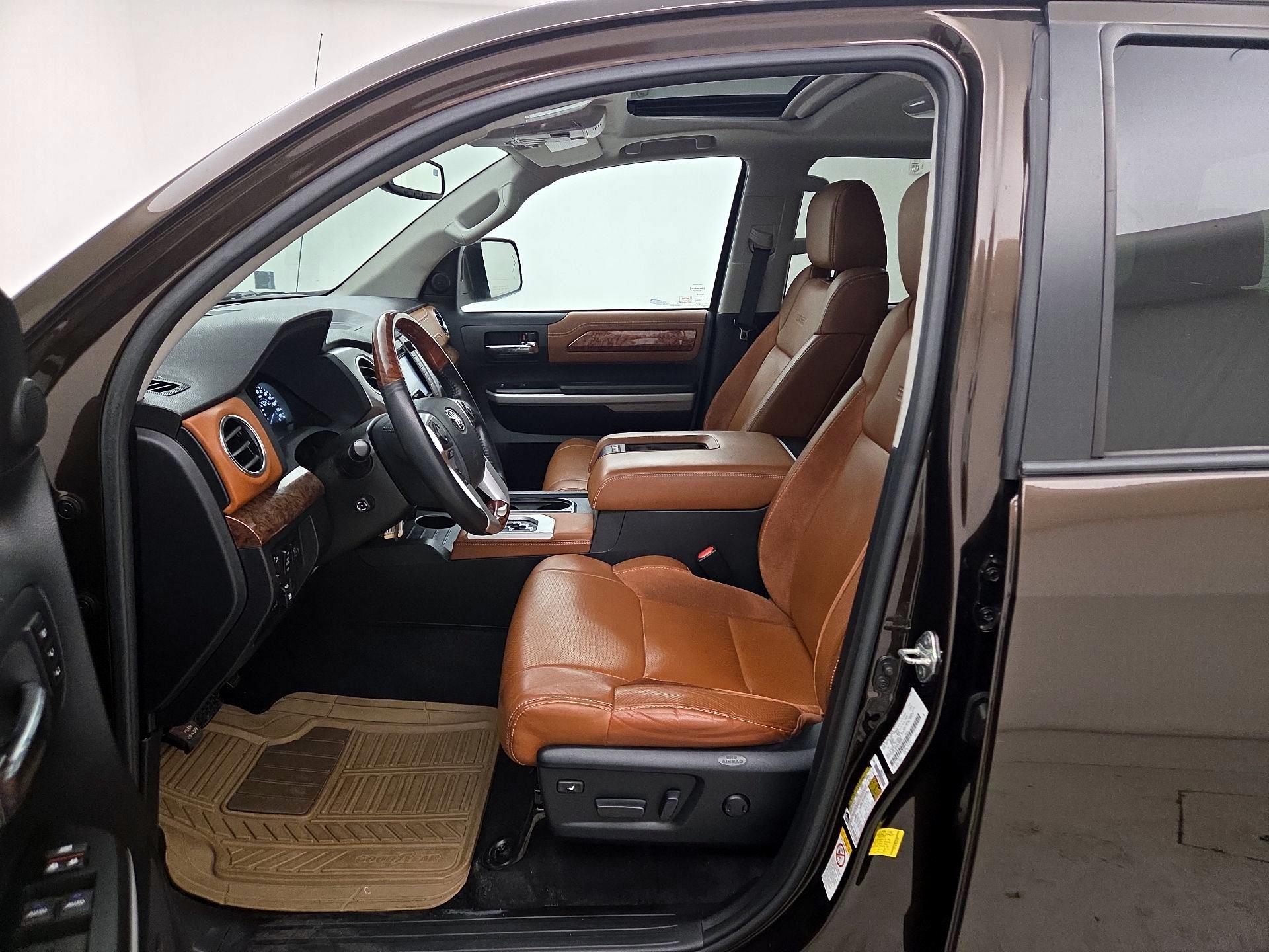 Thumbnail: 2018 Toyota Tundra - 11