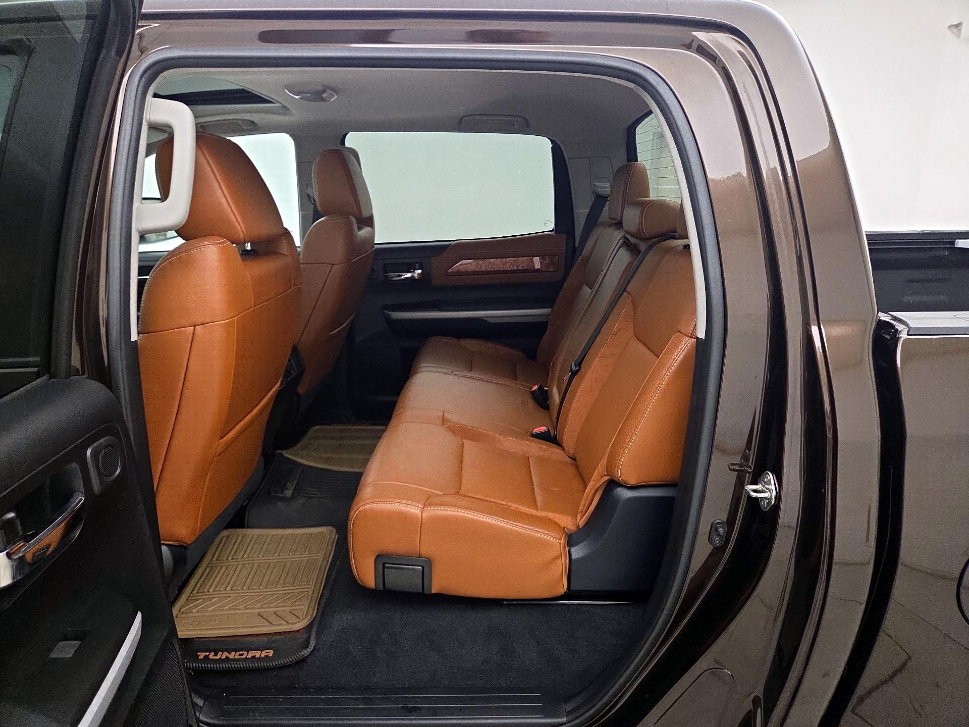 Thumbnail: 2018 Toyota Tundra - 20
