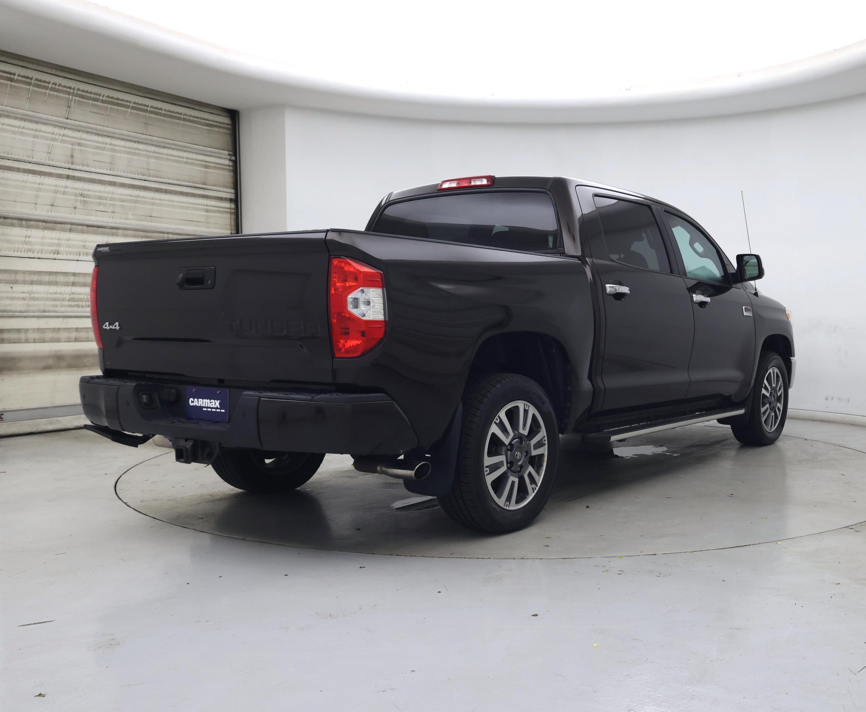 Thumbnail: 2018 Toyota Tundra - 8