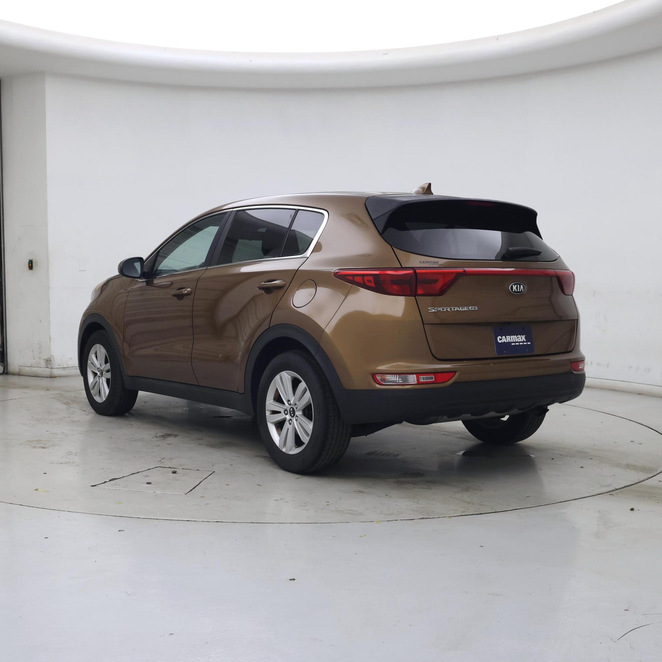 Thumbnail: 2019 Kia Sportage - 2