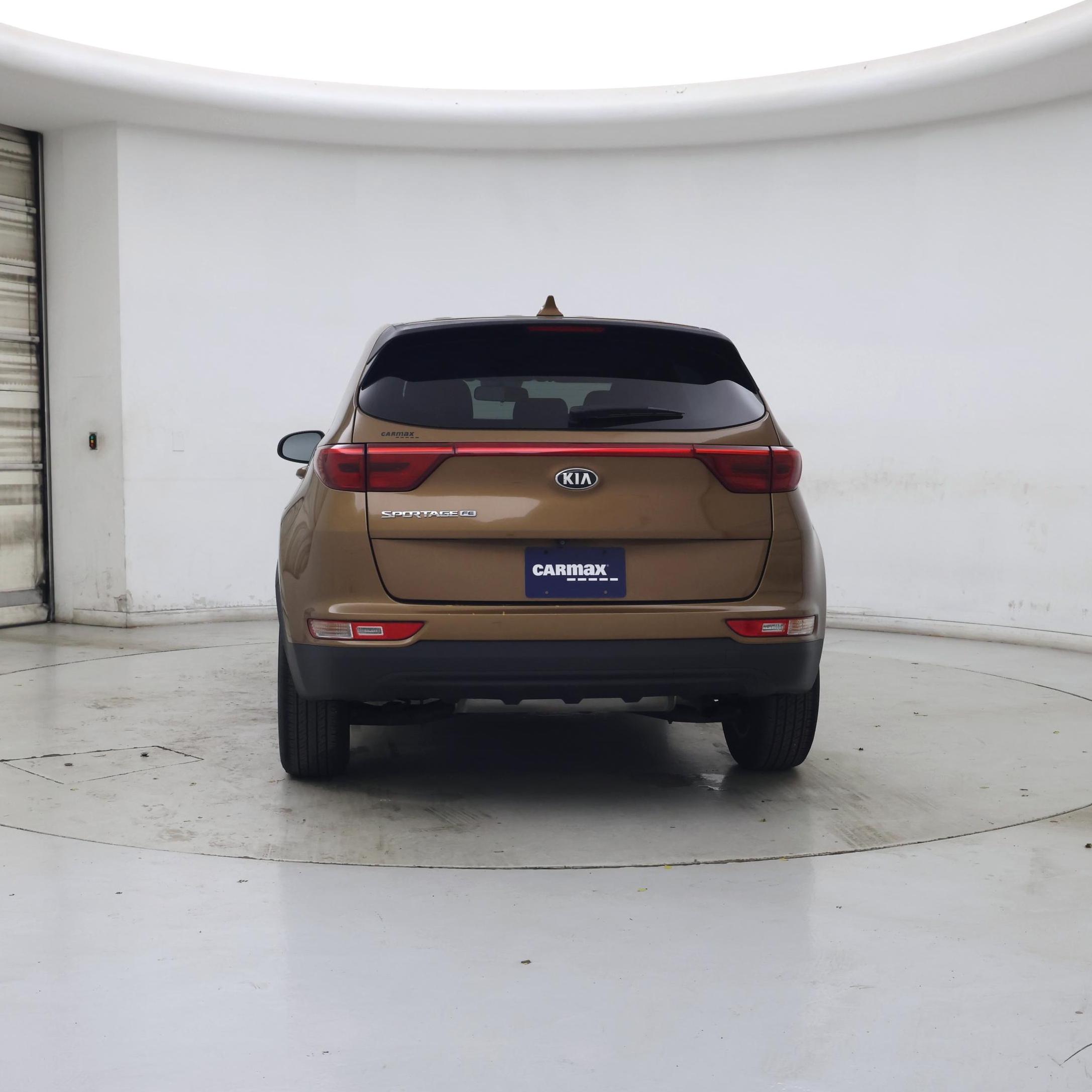 Thumbnail: 2019 Kia Sportage - 6