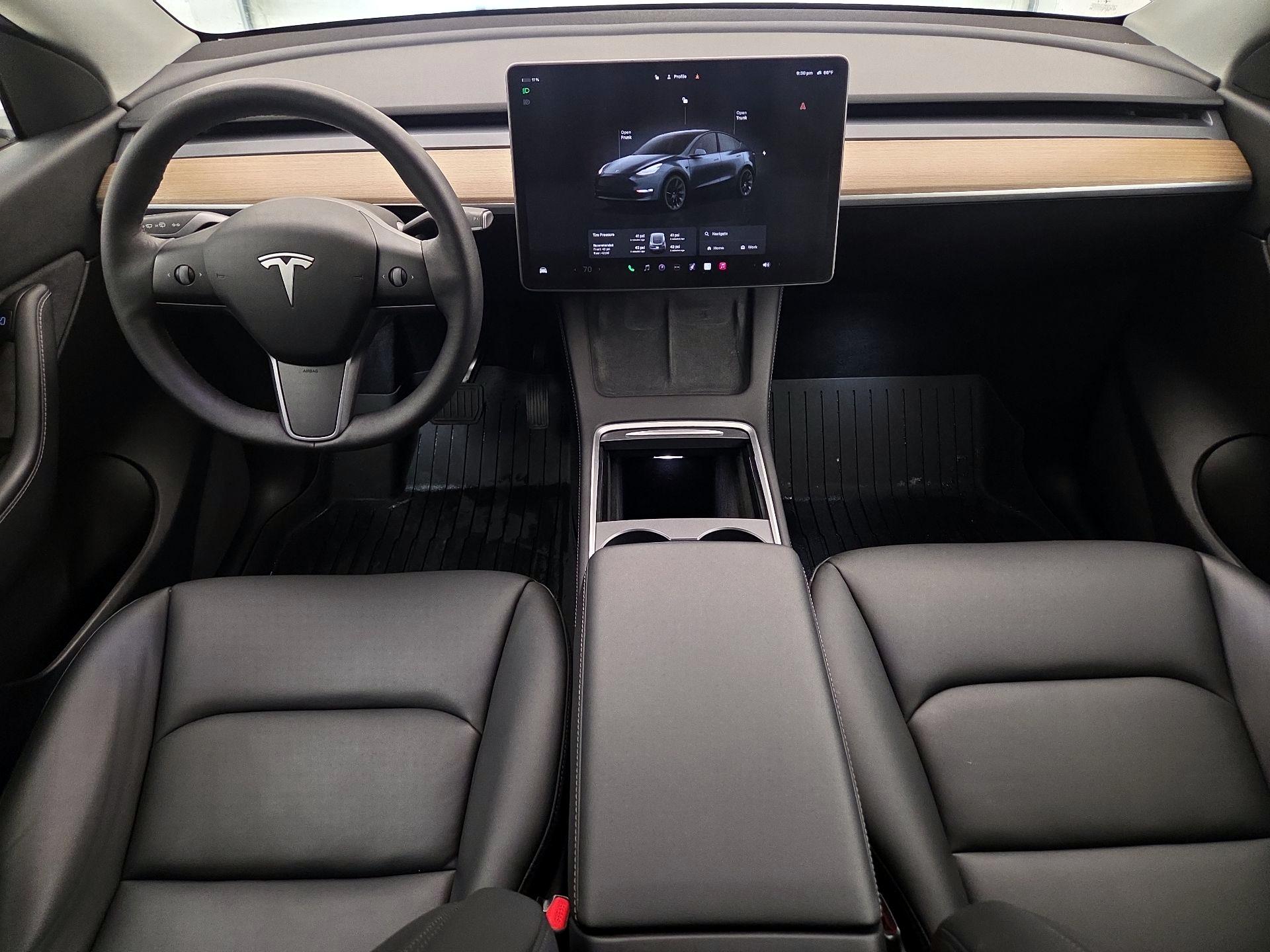 Thumbnail: 2022 Tesla Model Y - 9