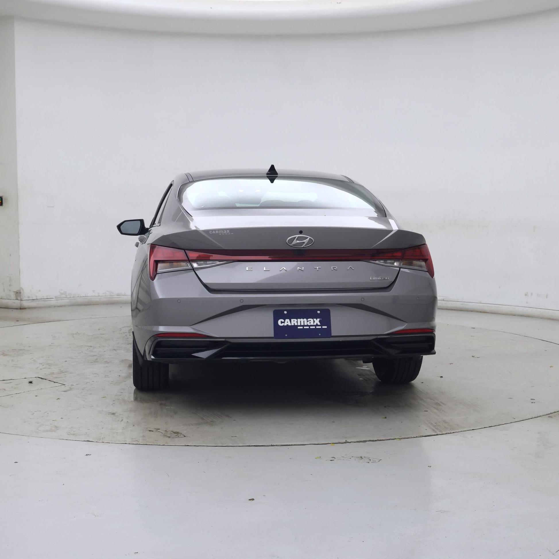 Thumbnail: 2023 Hyundai Elantra - 6