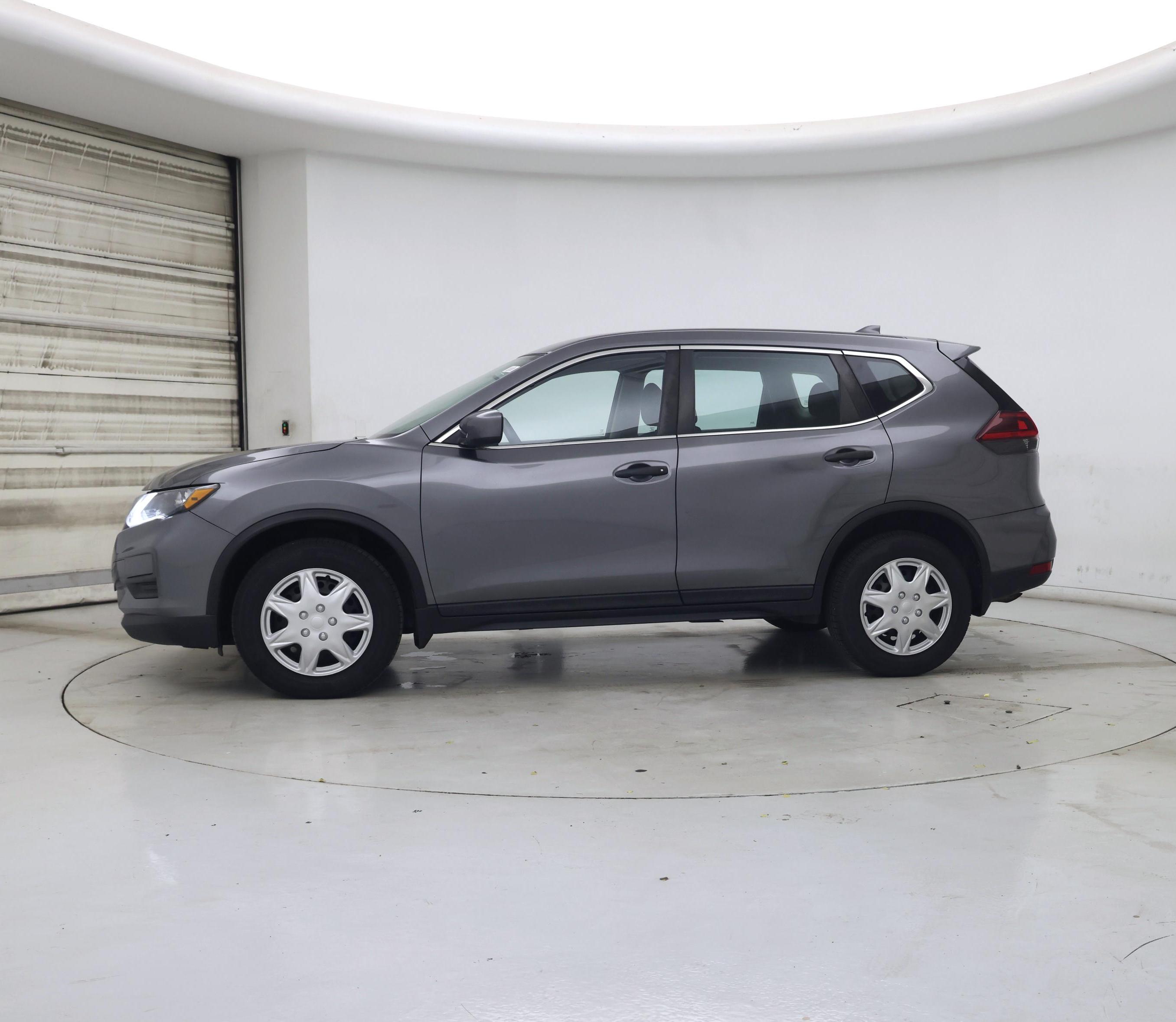 Thumbnail: 2018 Nissan Rogue - 3