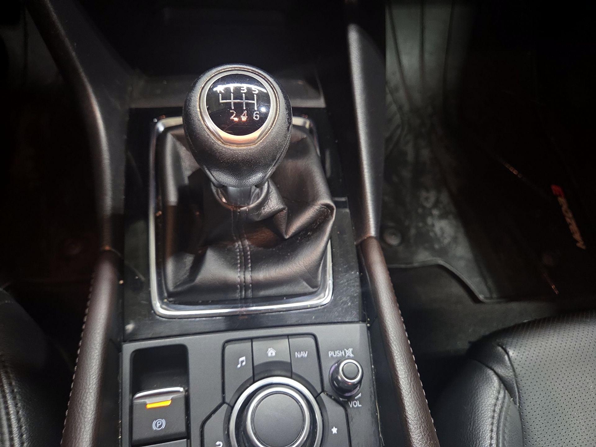 Thumbnail: 2018 Mazda Mazda3 - 18