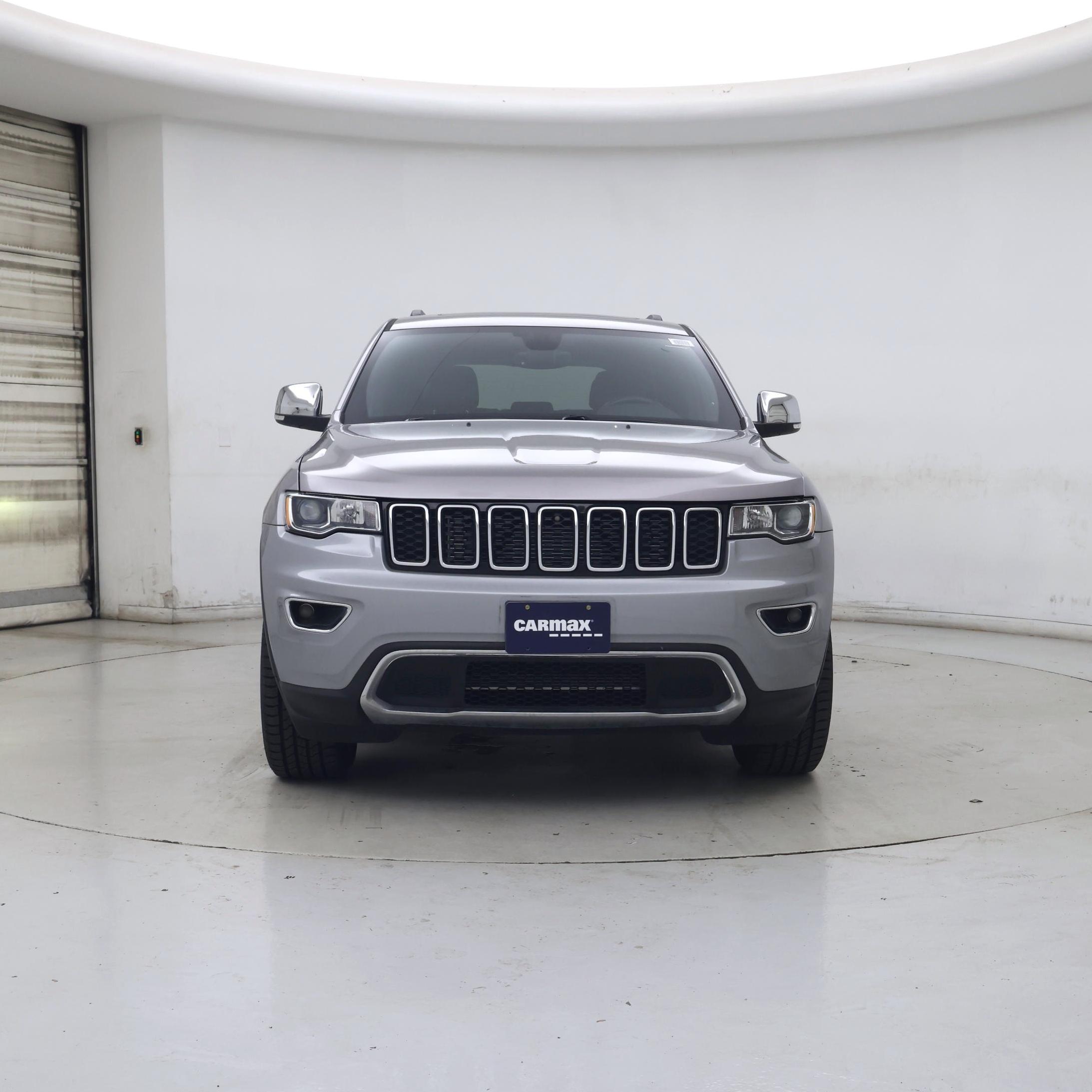 Thumbnail: 2017 Jeep Grand Cherokee - 5