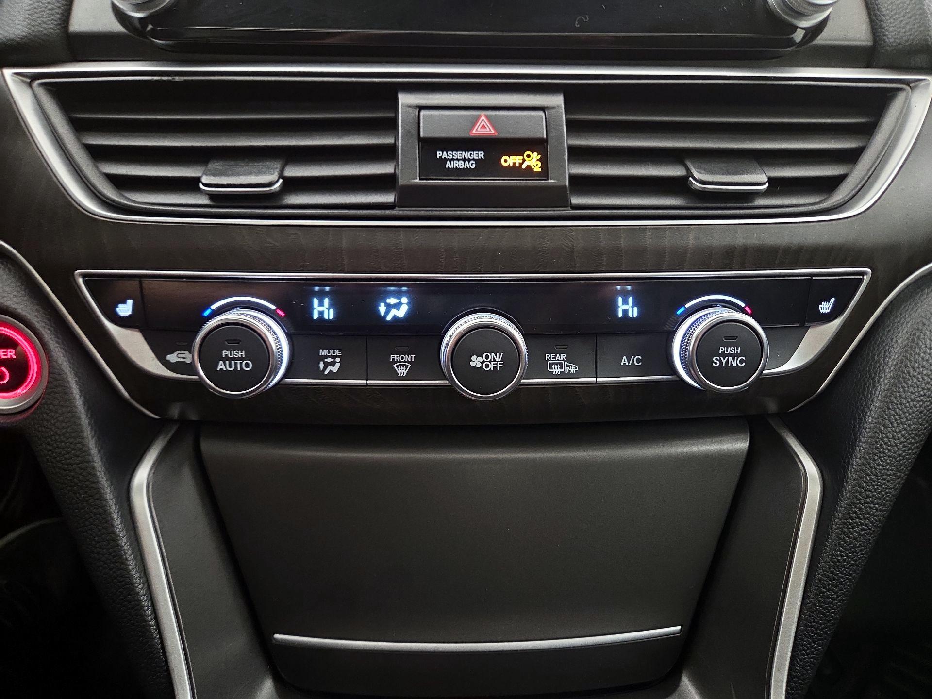 Thumbnail: 2018 Honda Accord - 17