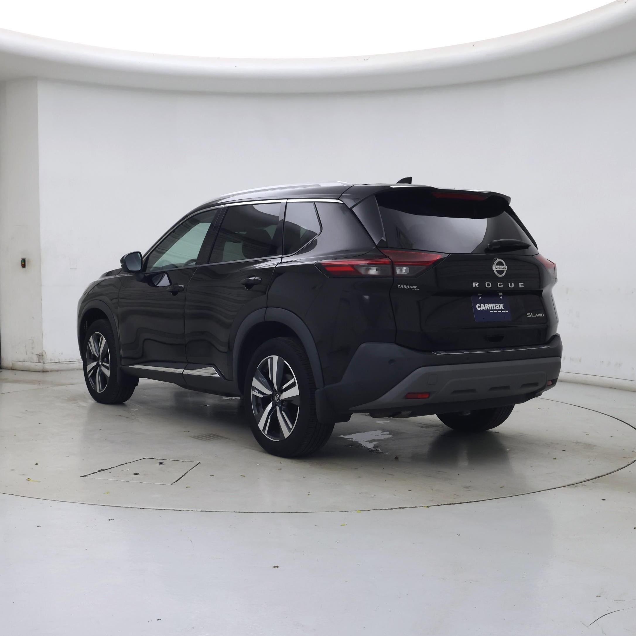 Thumbnail: 2021 Nissan Rogue - 2