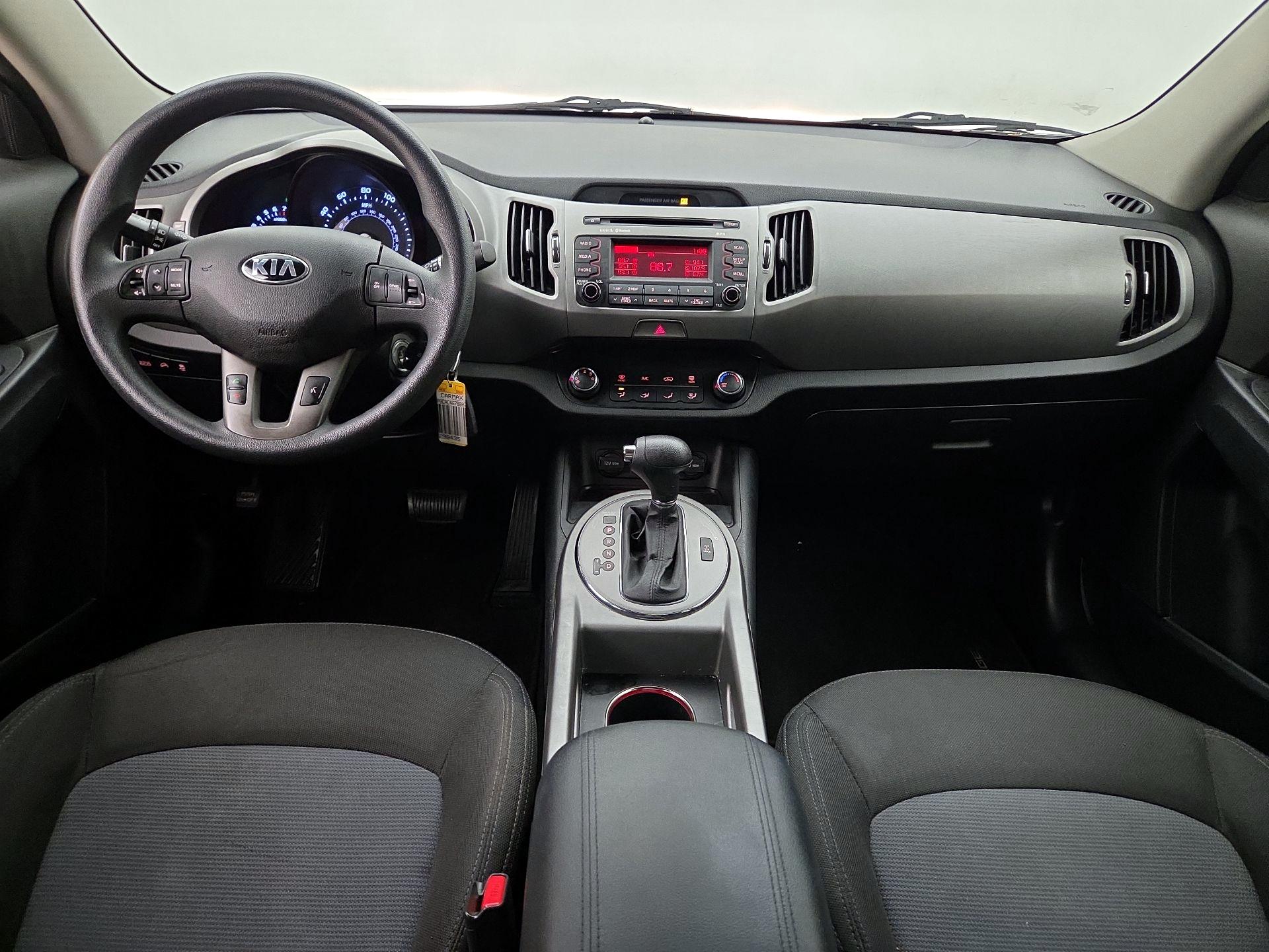 Thumbnail: 2016 Kia Sportage - 9