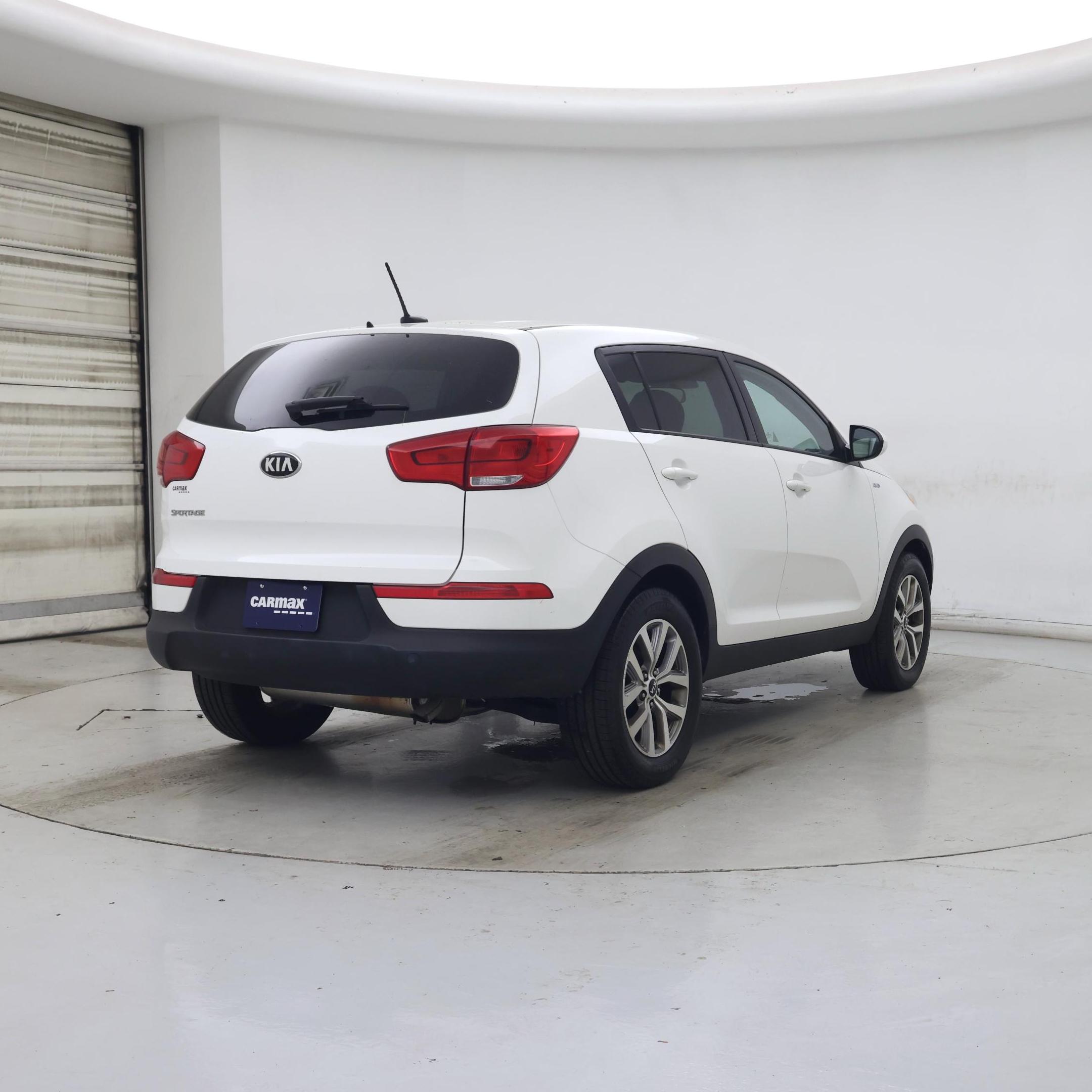Thumbnail: 2016 Kia Sportage - 8