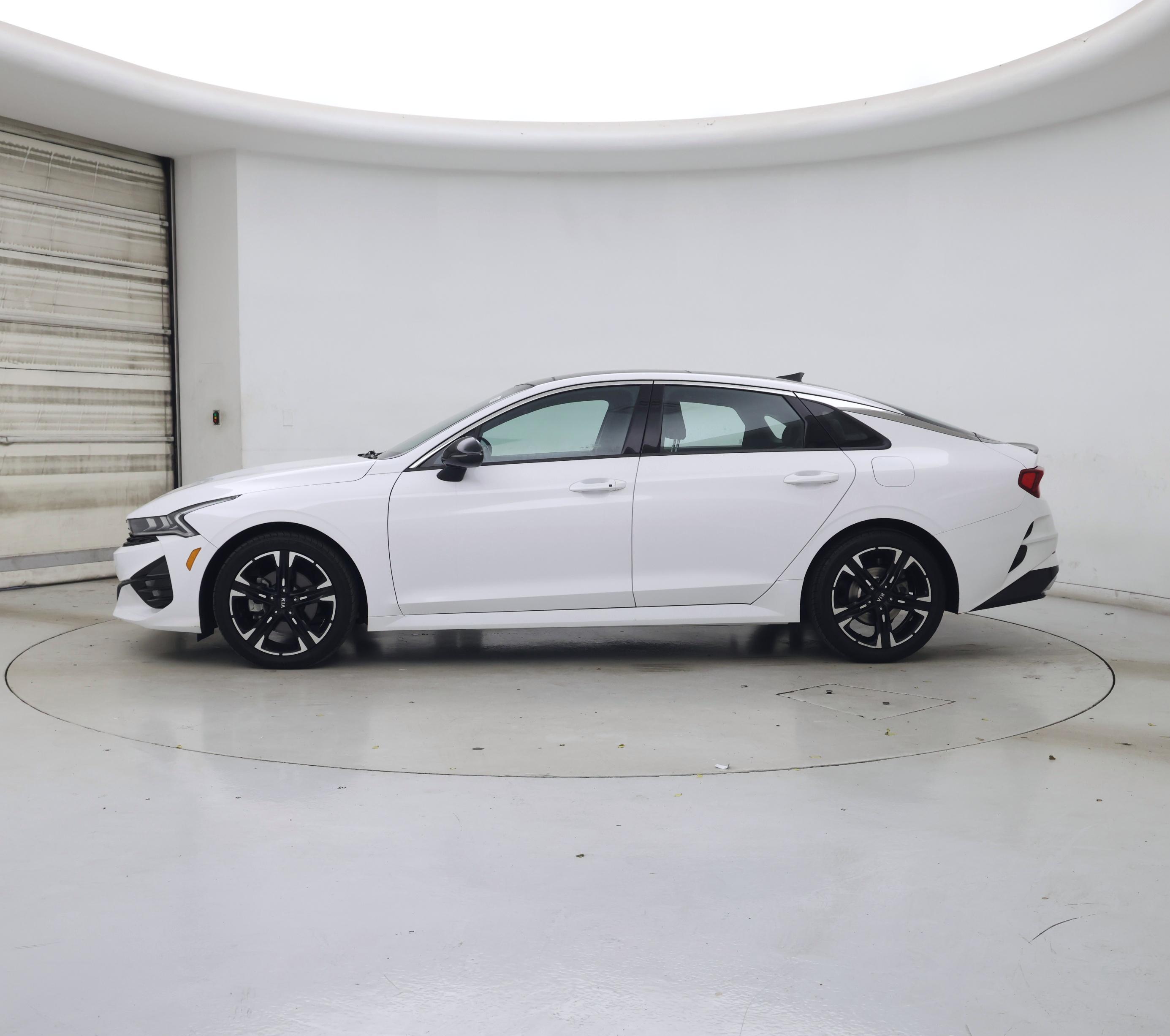 Thumbnail: 2021 Kia K5 - 3