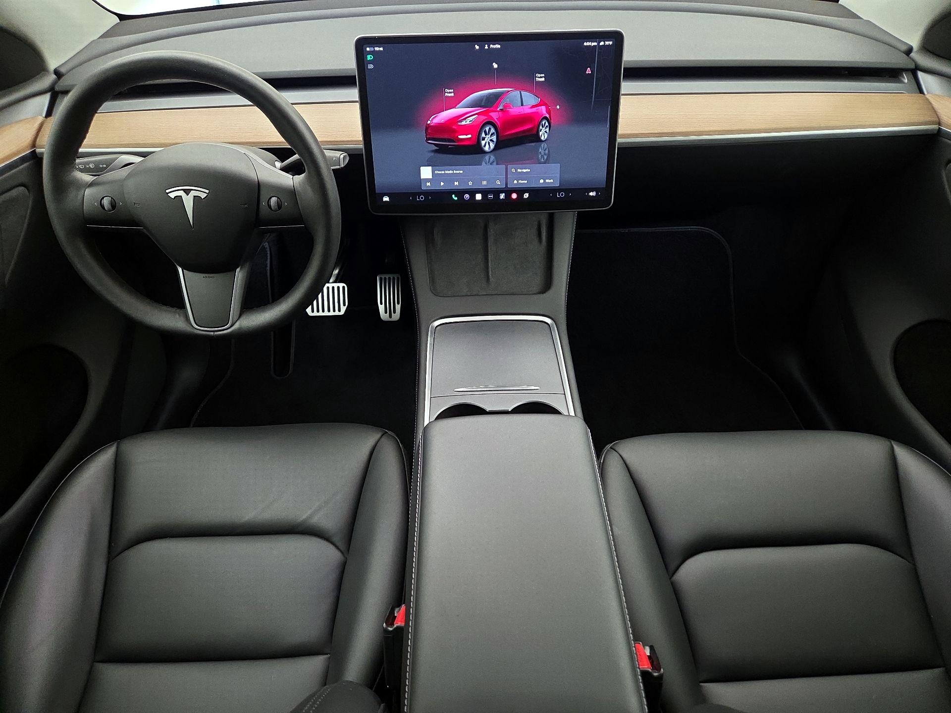 Thumbnail: 2024 Tesla Model Y - 9