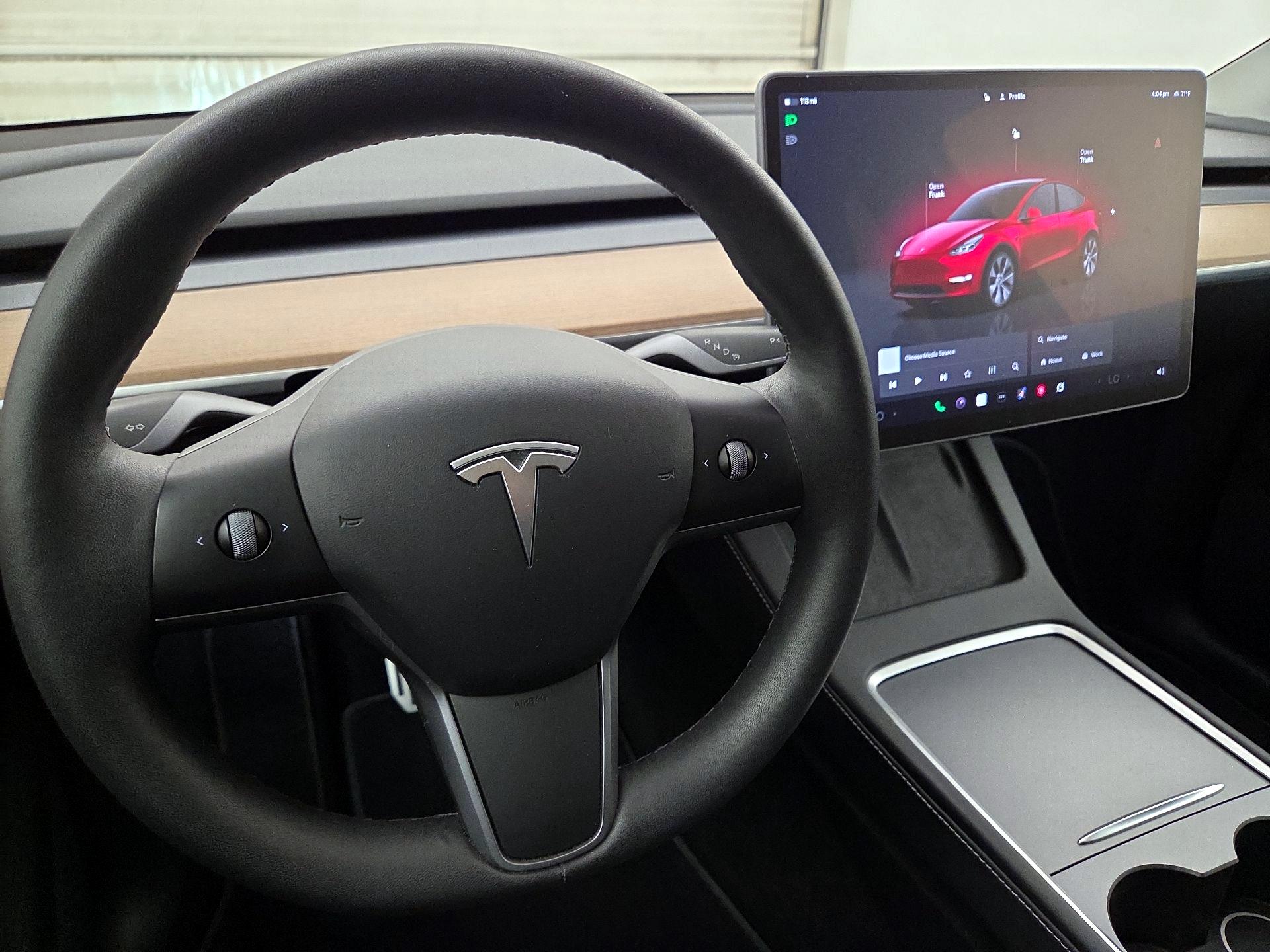 Thumbnail: 2024 Tesla Model Y - 10
