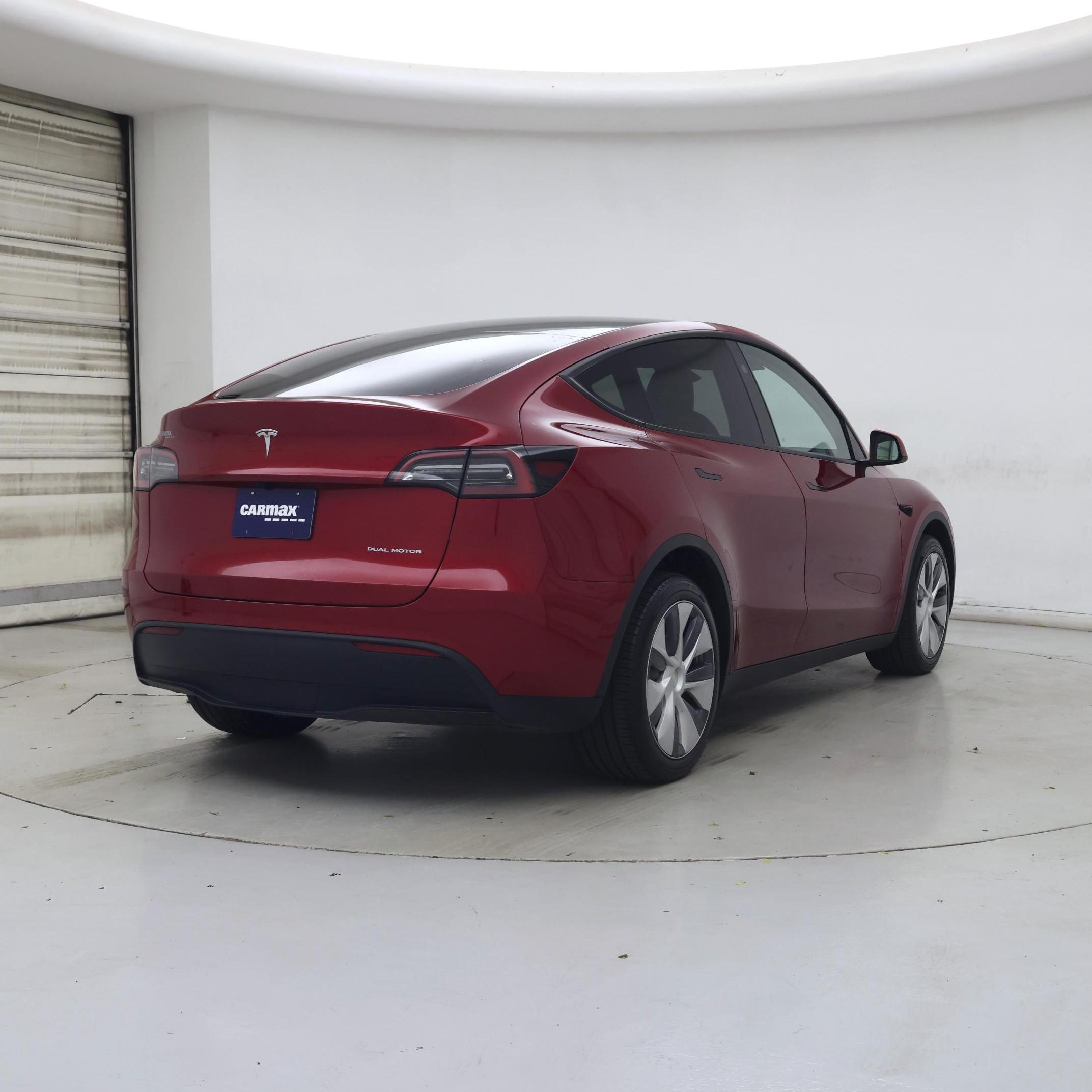 Thumbnail: 2024 Tesla Model Y - 8