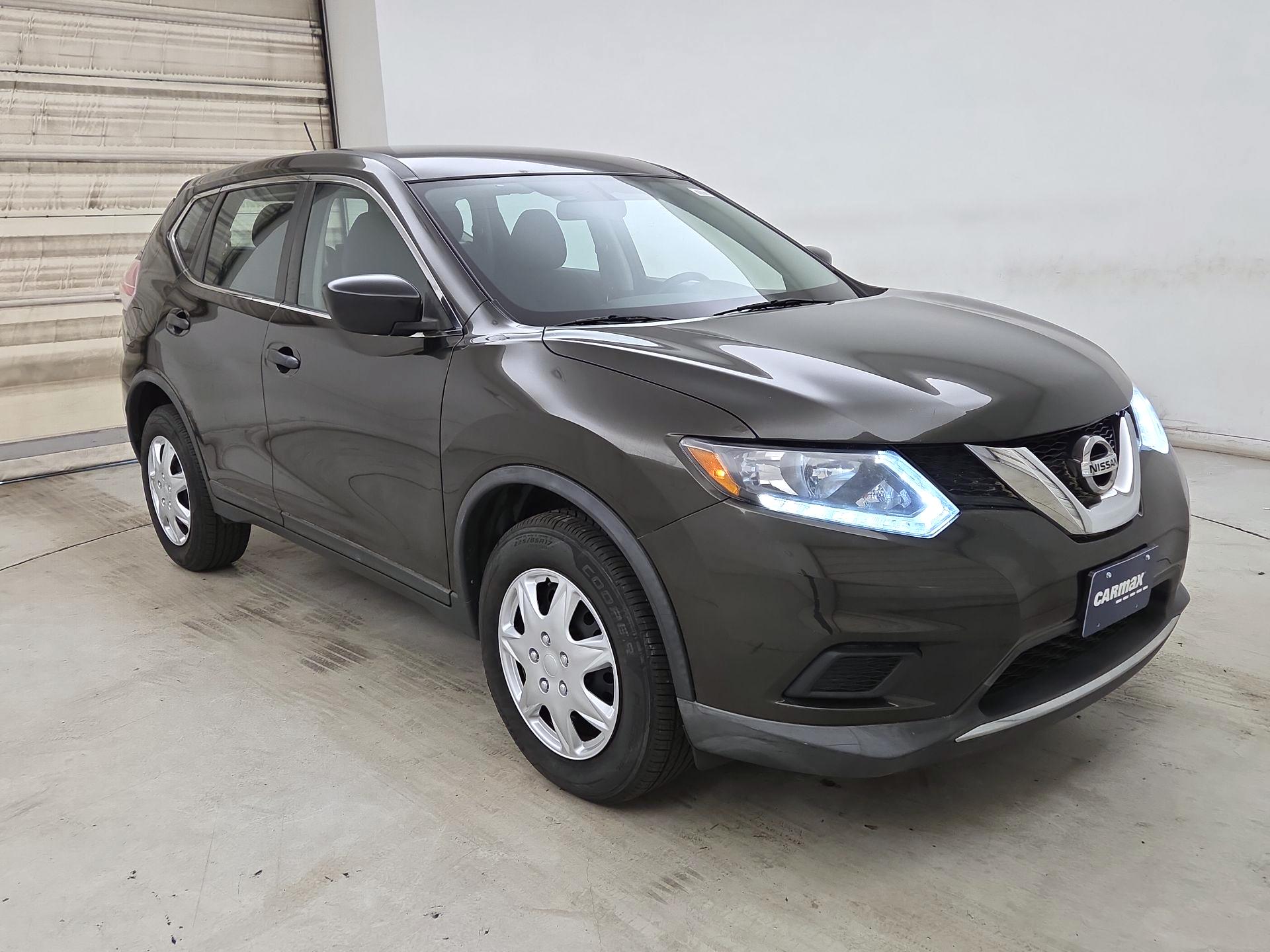Thumbnail: 2016 Nissan Rogue - 1