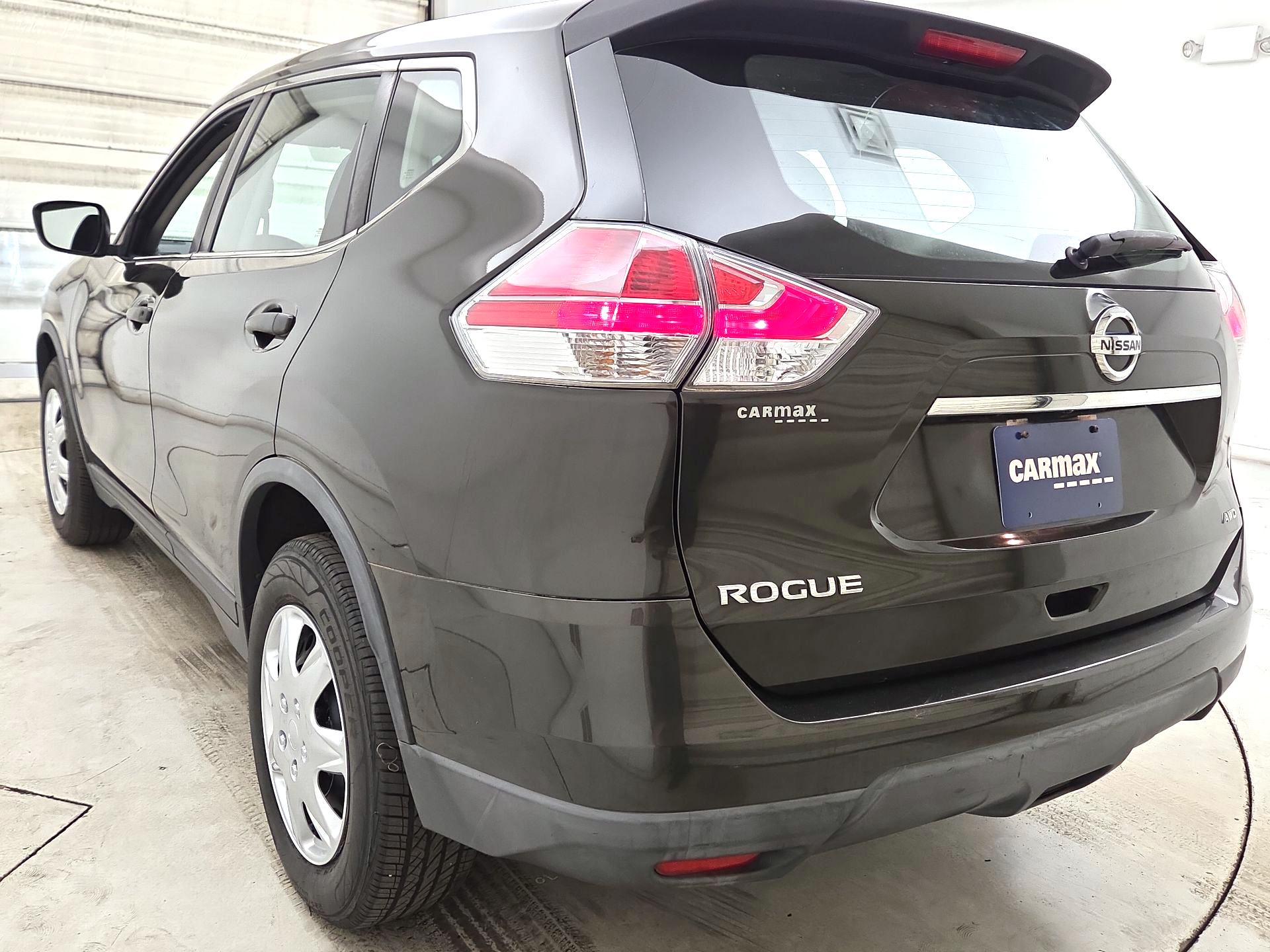 Thumbnail: 2016 Nissan Rogue - 7