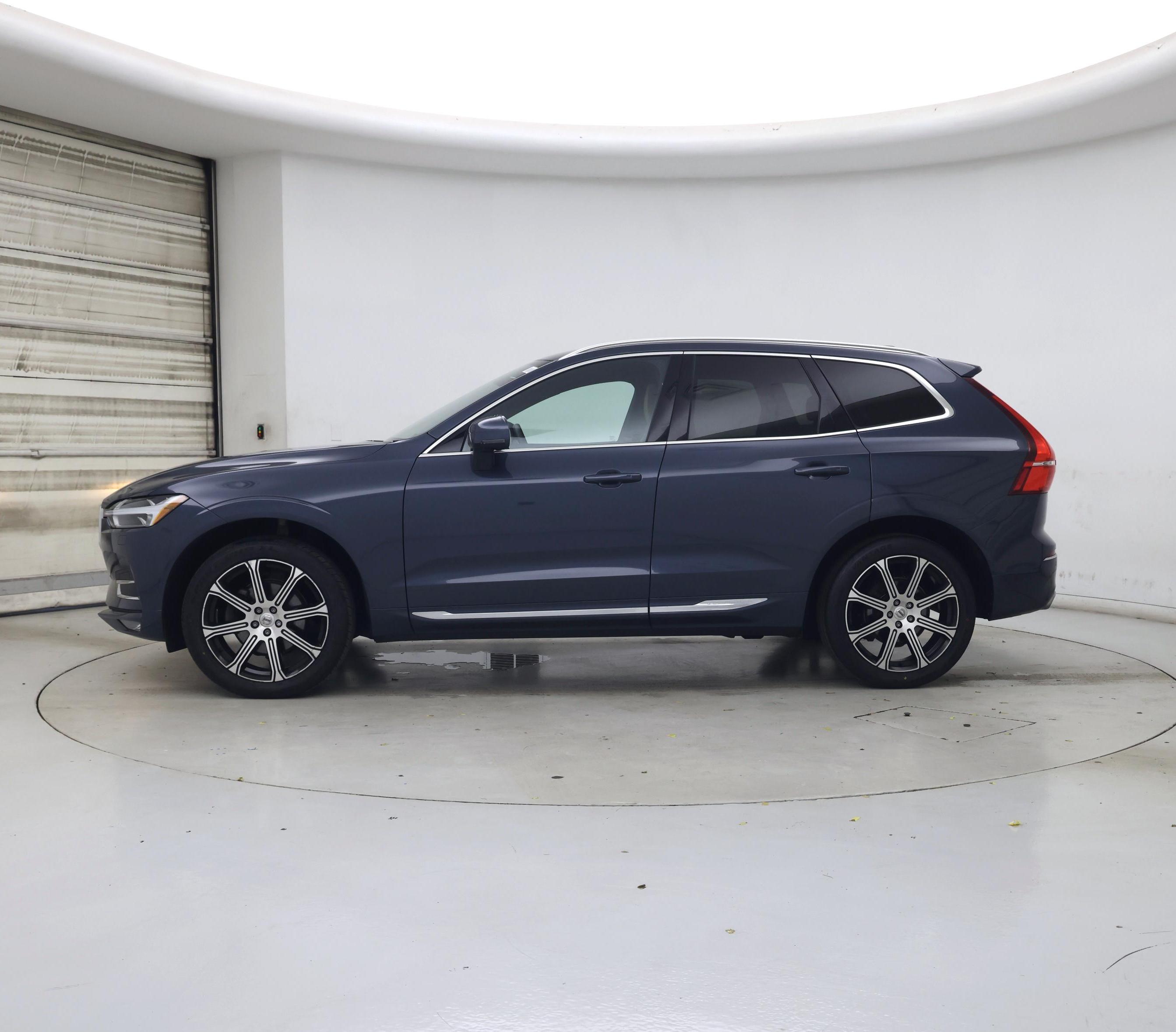 Thumbnail: 2020 Volvo XC60 - 3