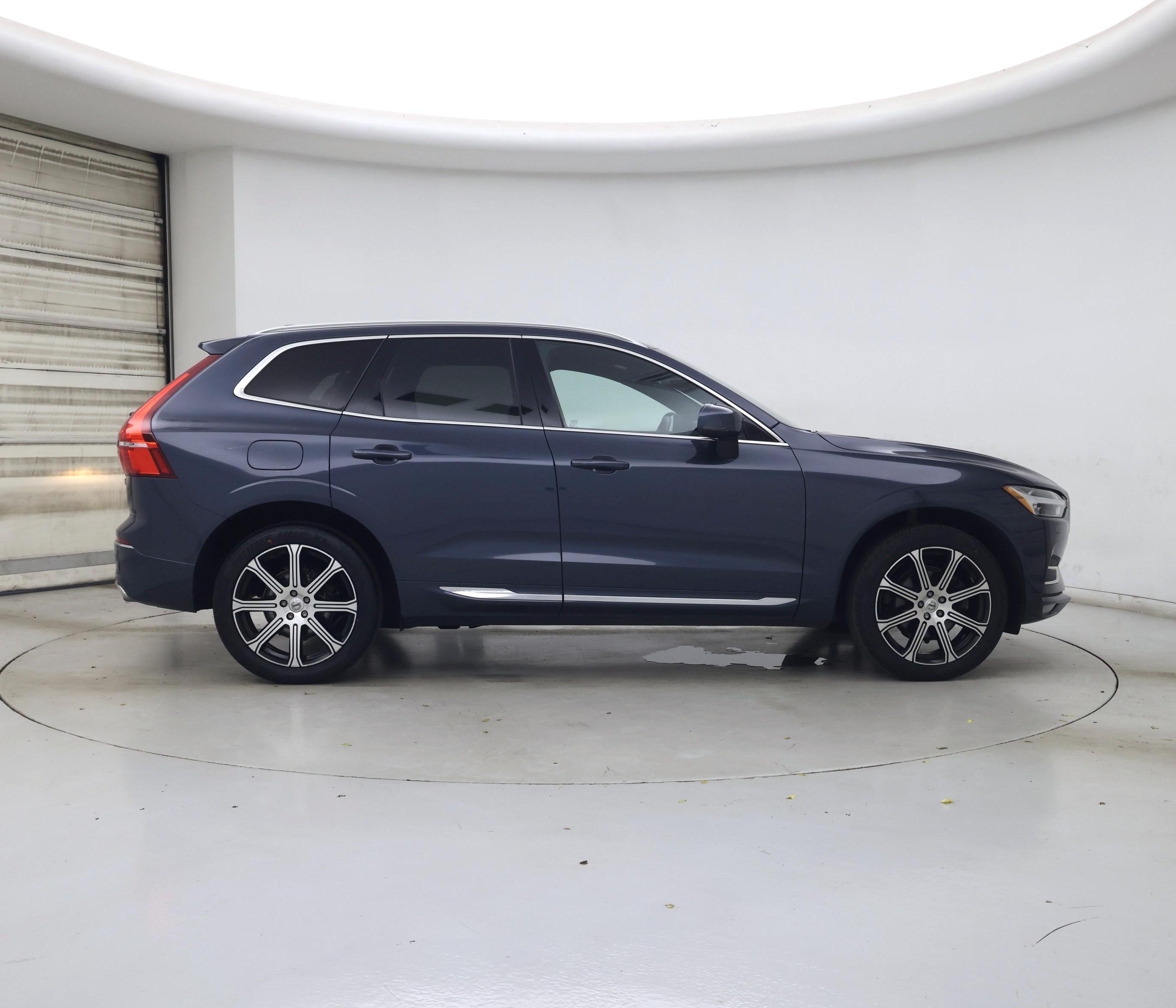 Thumbnail: 2020 Volvo XC60 - 7