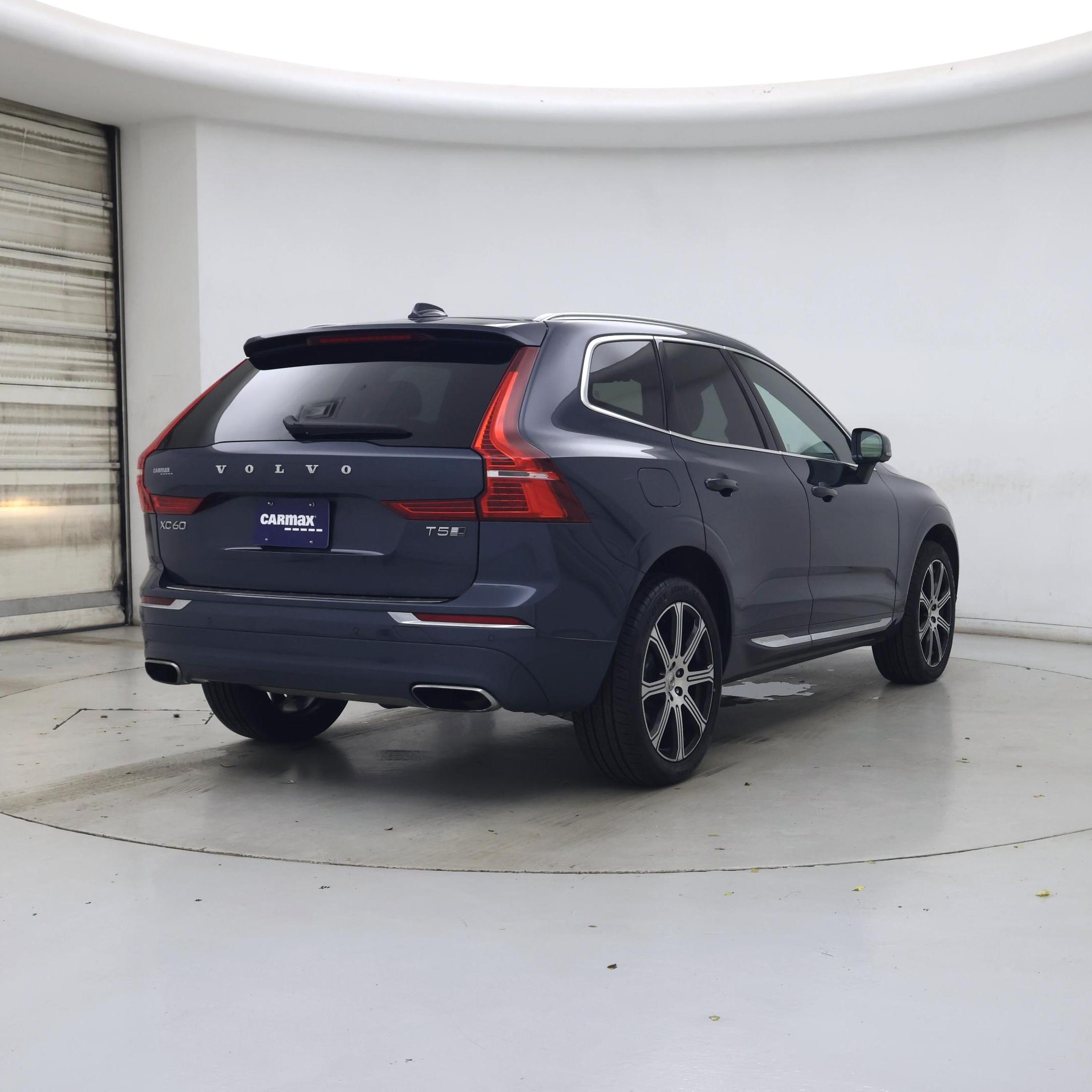 Thumbnail: 2020 Volvo XC60 - 8