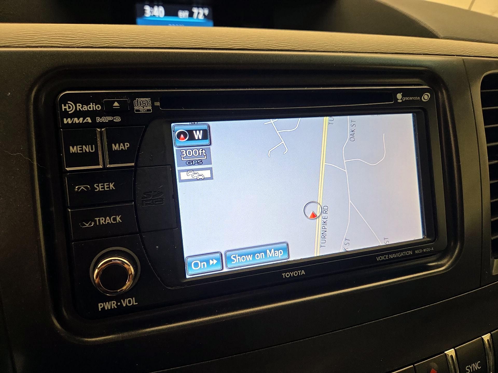 Thumbnail: 2014 Toyota Sienna - 14