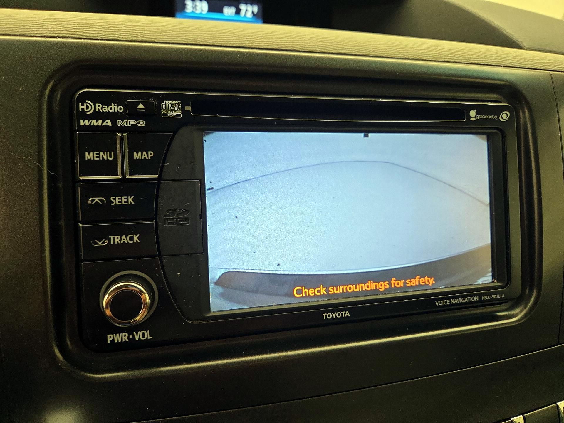 Thumbnail: 2014 Toyota Sienna - 15