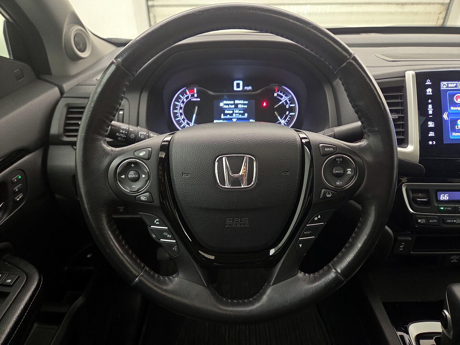 Thumbnail: 2017 Honda Ridgeline - 10