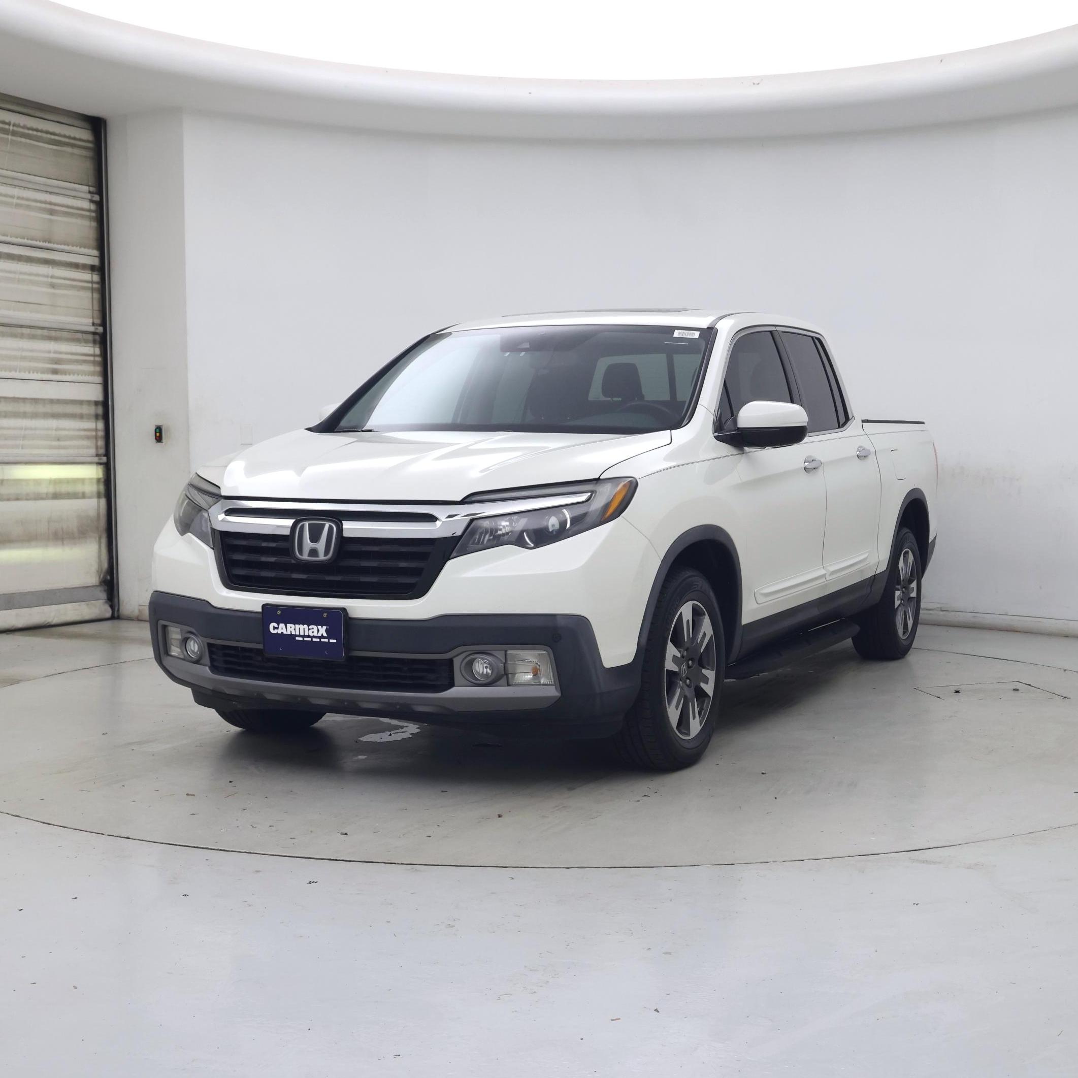 Thumbnail: 2017 Honda Ridgeline - 4