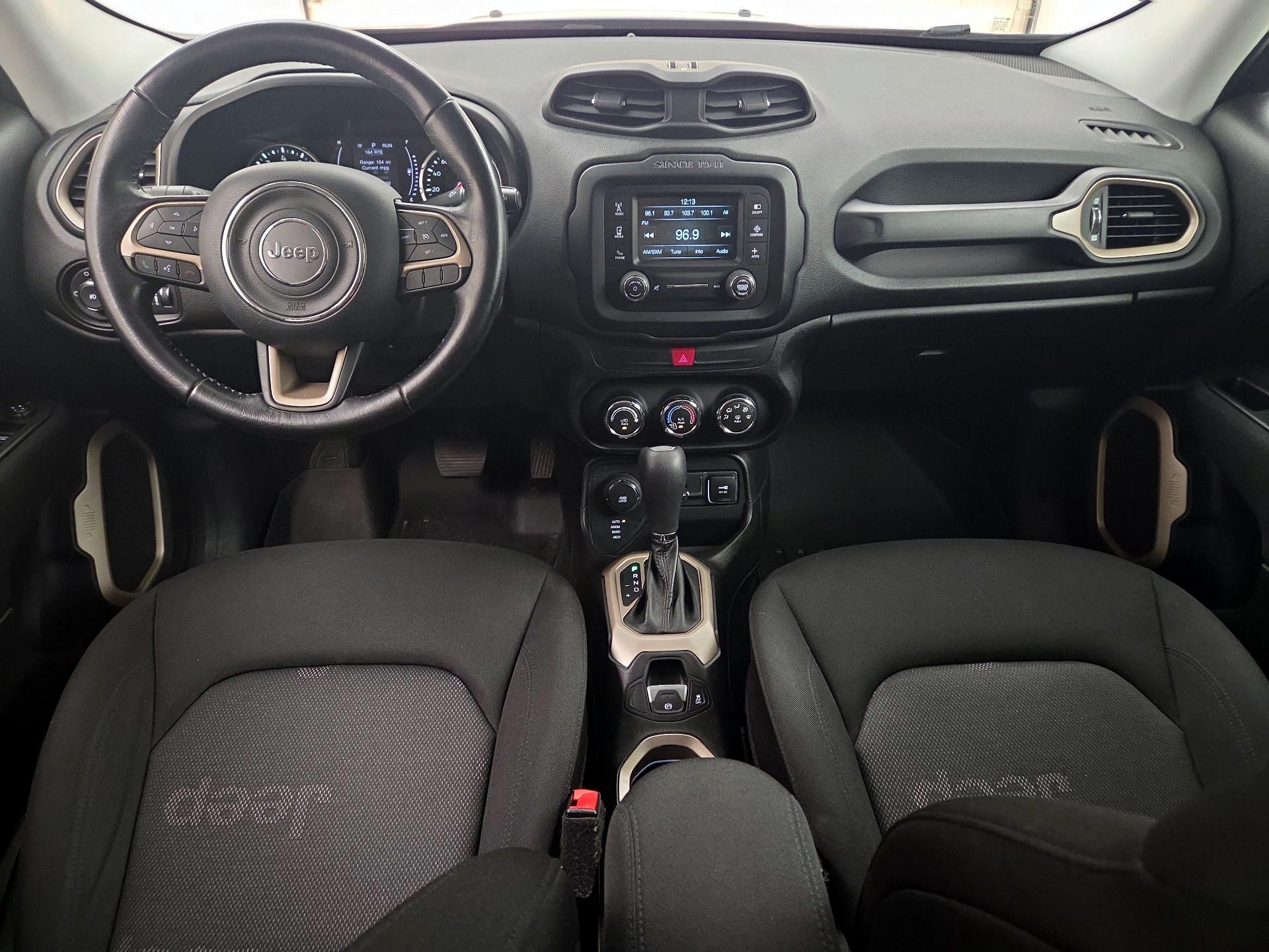 Thumbnail: 2017 Jeep Renegade - 9