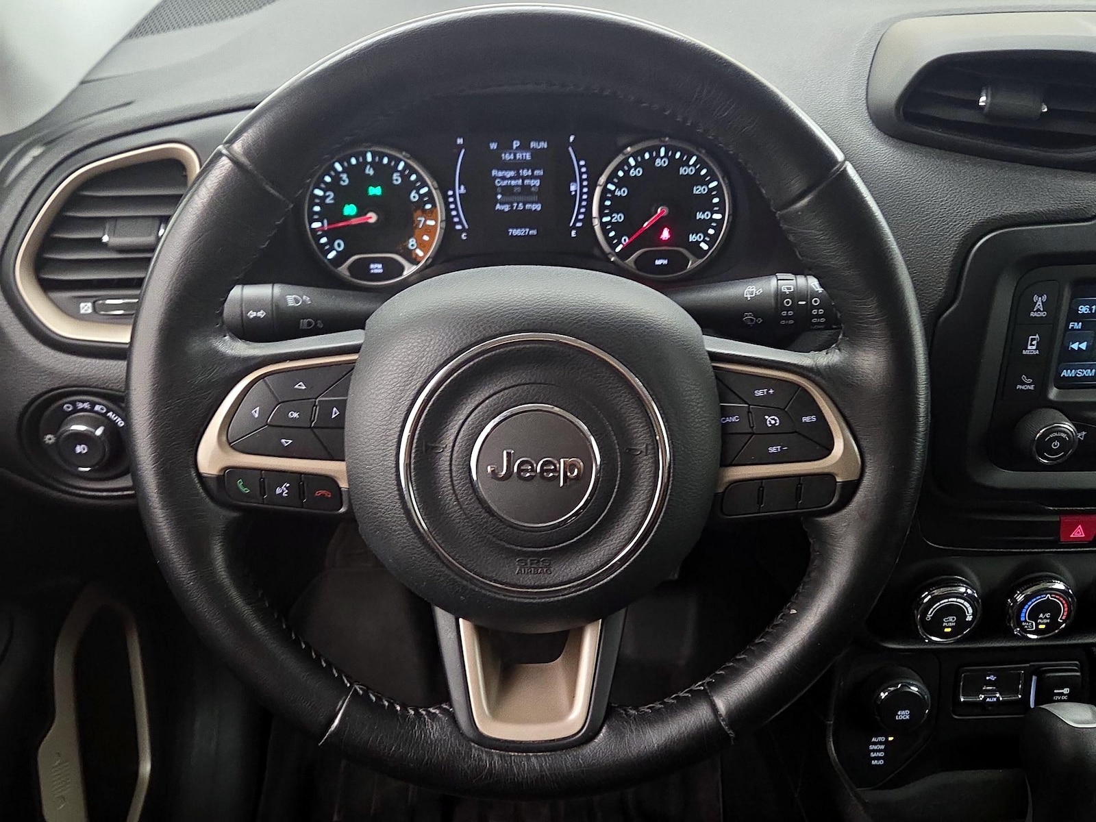 2017 Jeep Renegade Latitude - Photo 11