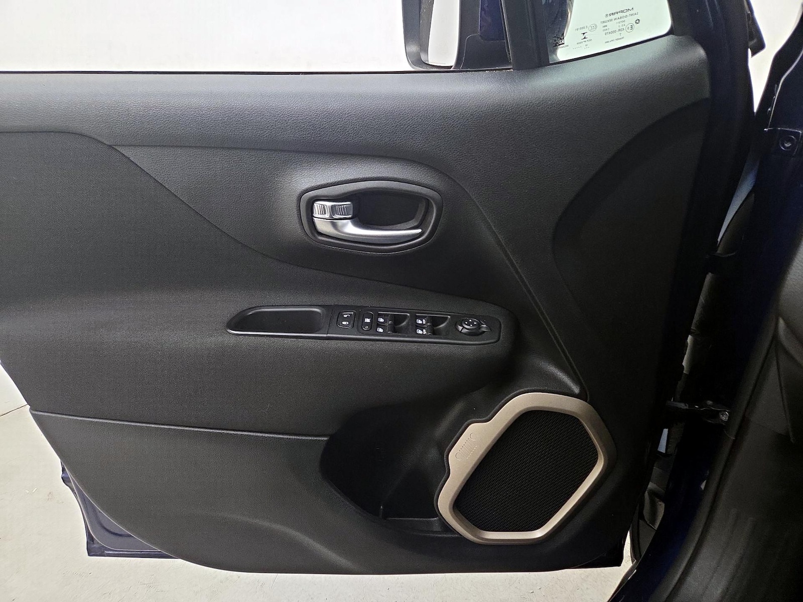 2017 Jeep Renegade Latitude - Photo 13
