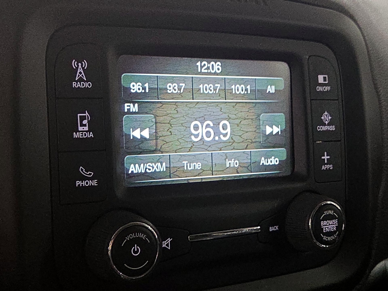 2017 Jeep Renegade Latitude - Photo 16