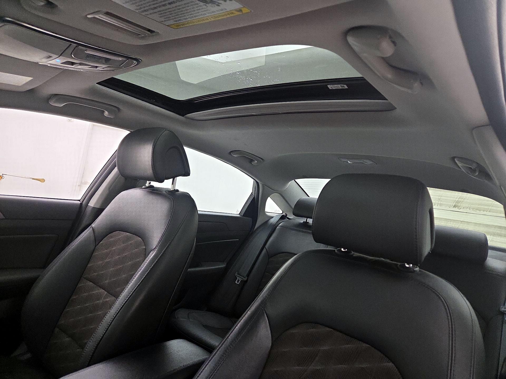 Thumbnail: 2017 Hyundai Sonata - 19