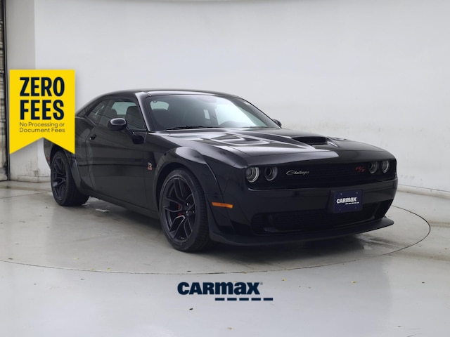 Black 2020 Dodge Challenger Coupe Rear-Wheel Drive Automatic