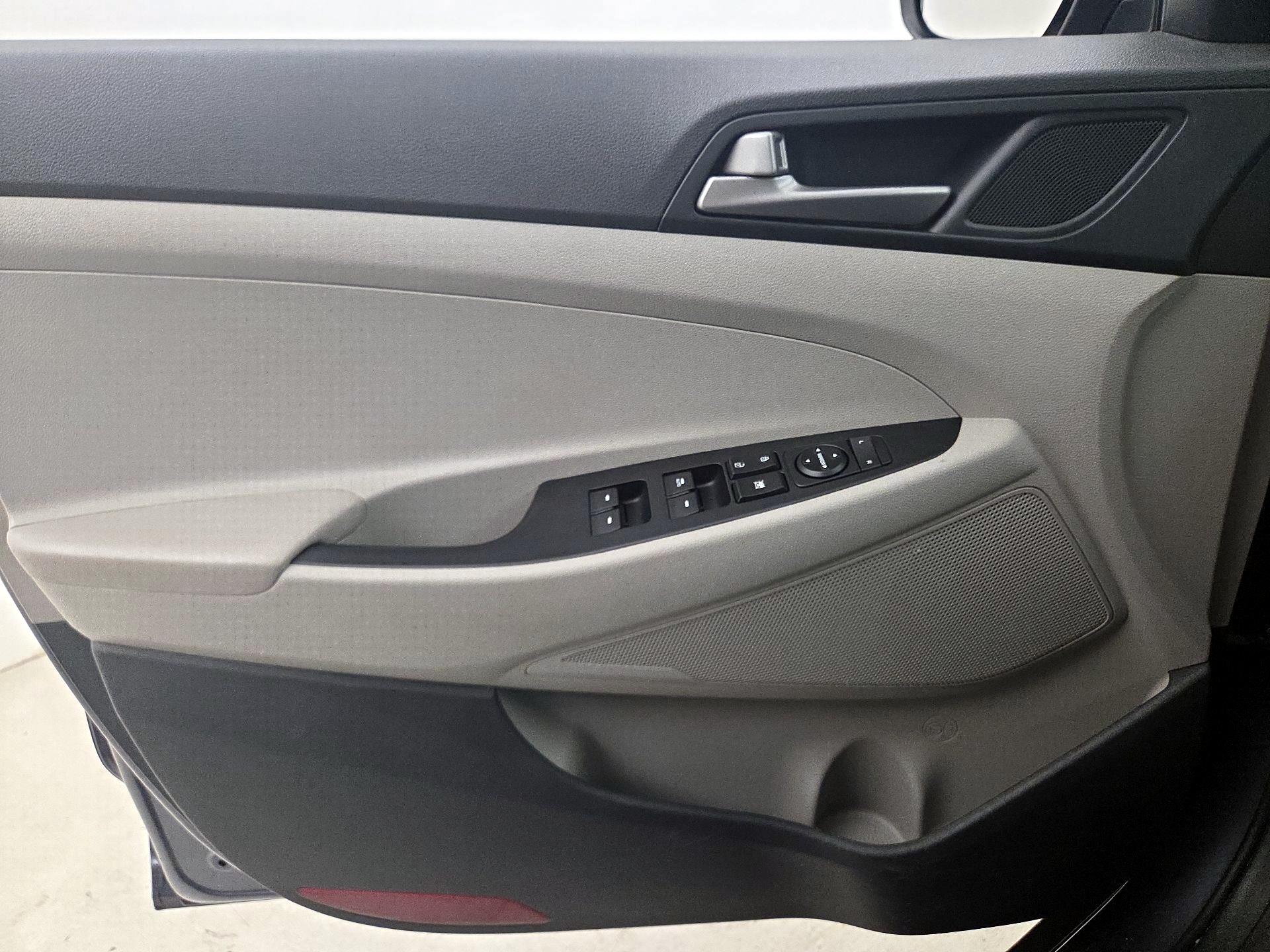 Thumbnail: 2018 Hyundai Tucson - 12
