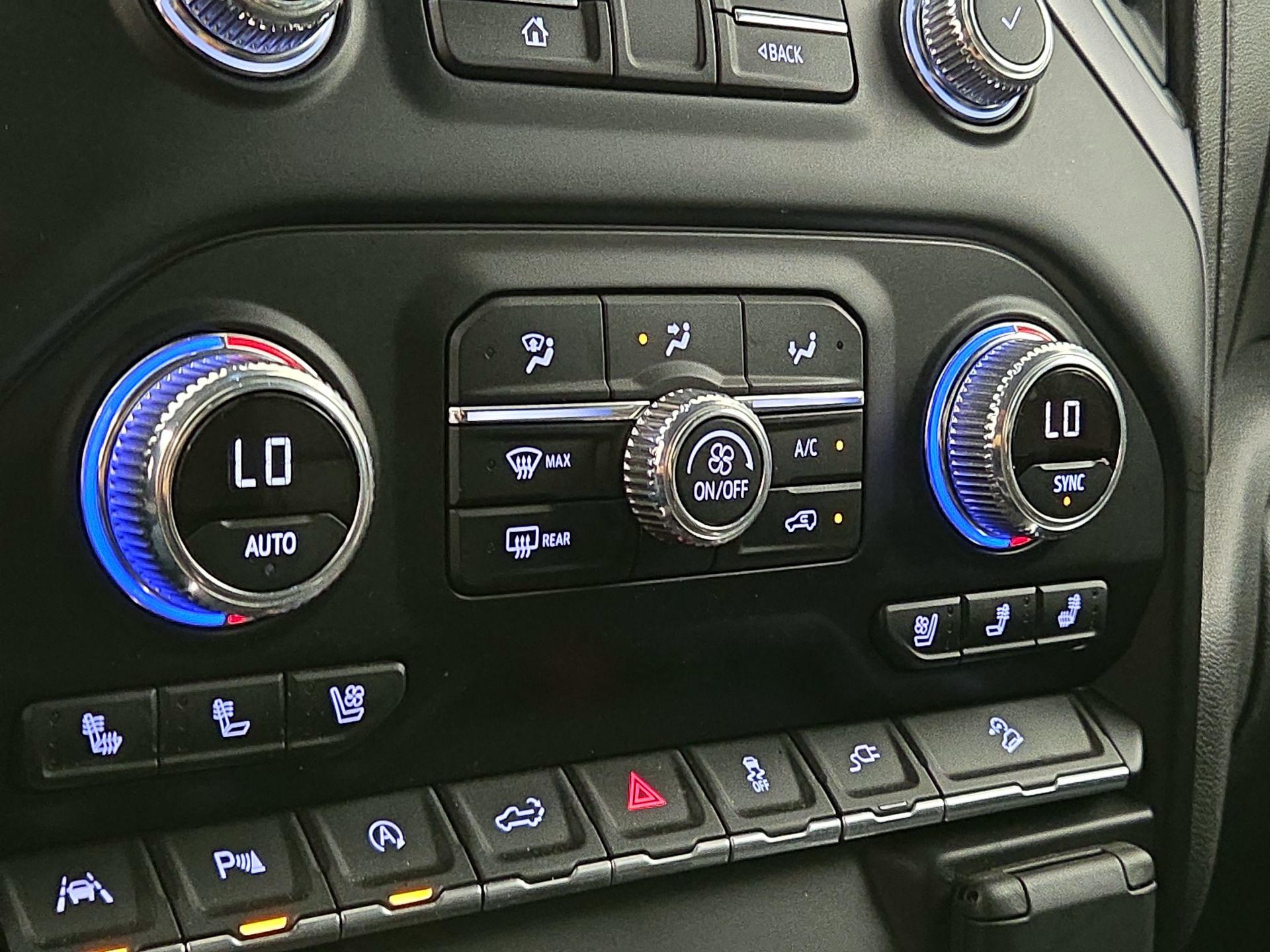 Thumbnail: 2019 GMC Sierra 1500 - 17