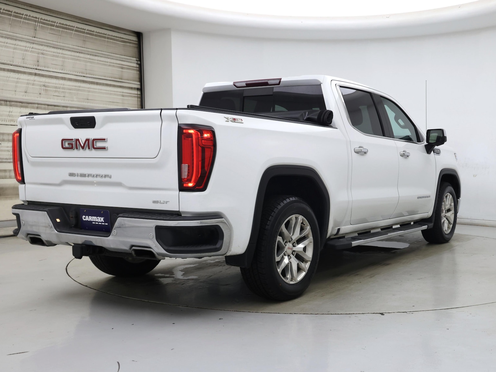 2019 GMC Sierra 1500 SLT - Photo 9