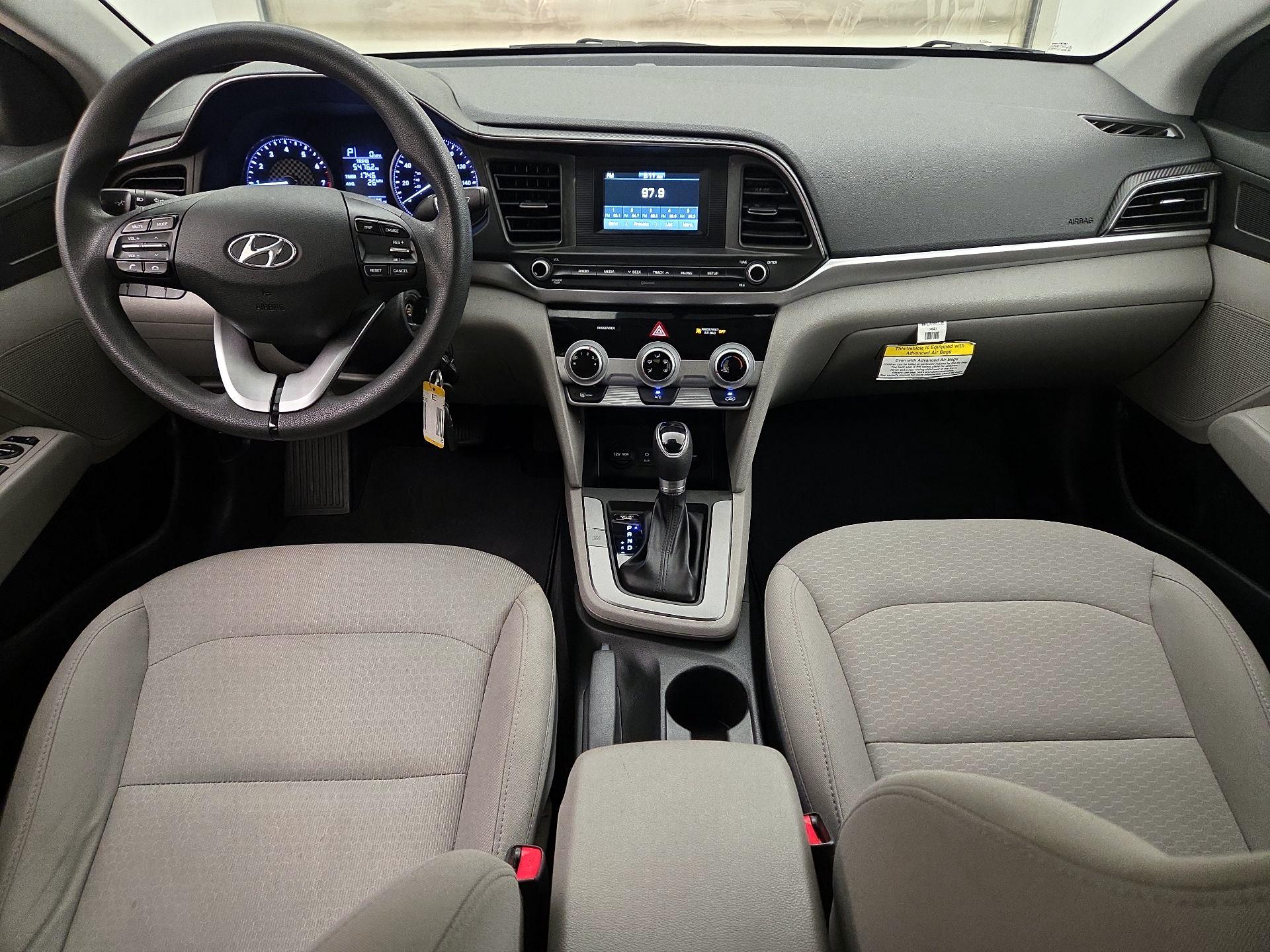 Thumbnail: 2019 Hyundai Elantra - 9