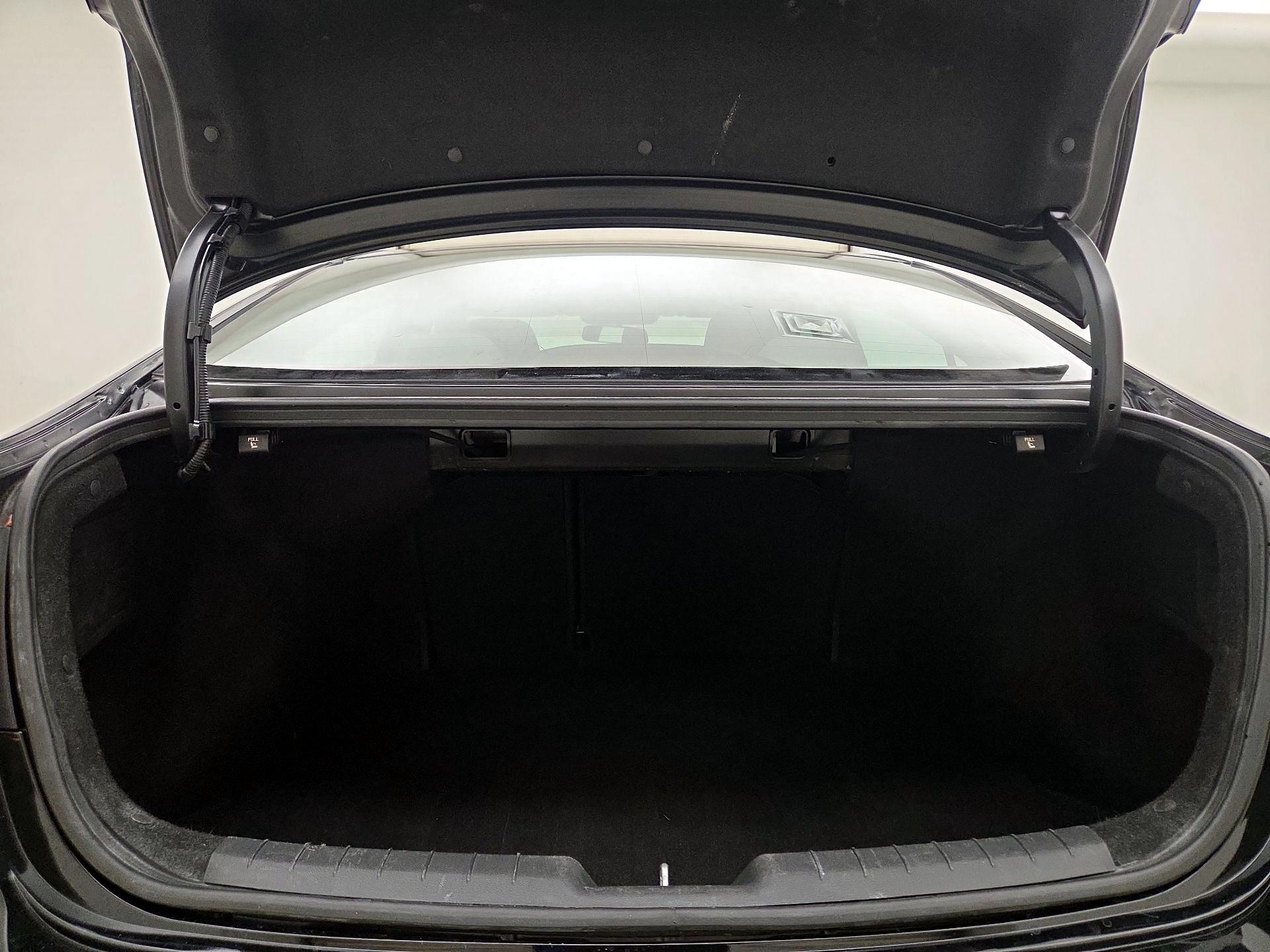 Thumbnail: 2019 Hyundai Elantra - 20